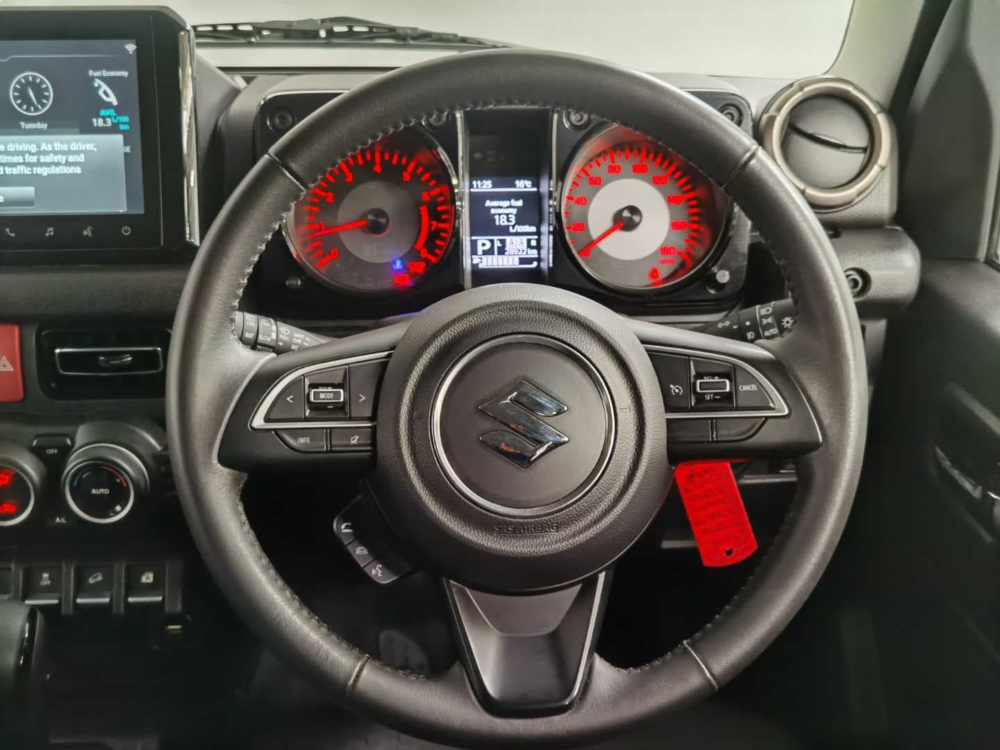 SUZUKI JIMNY 1.5 GLX A/T 5DR image 21