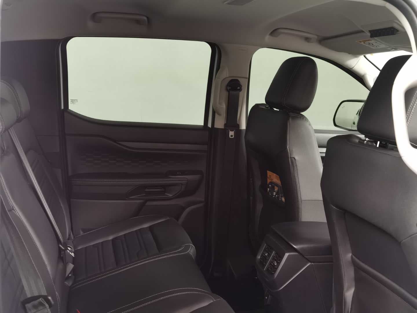 FORD RANGER 2.0D XLT HR A/T D/C P/U image 15