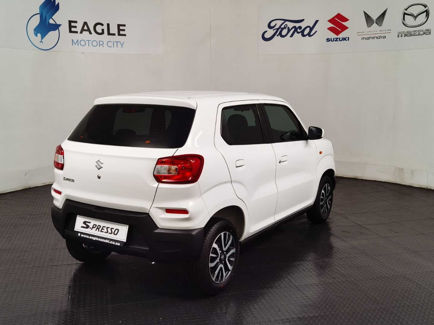 SUZUKI S-PRESSO 1.0 GL+ AMT image 6