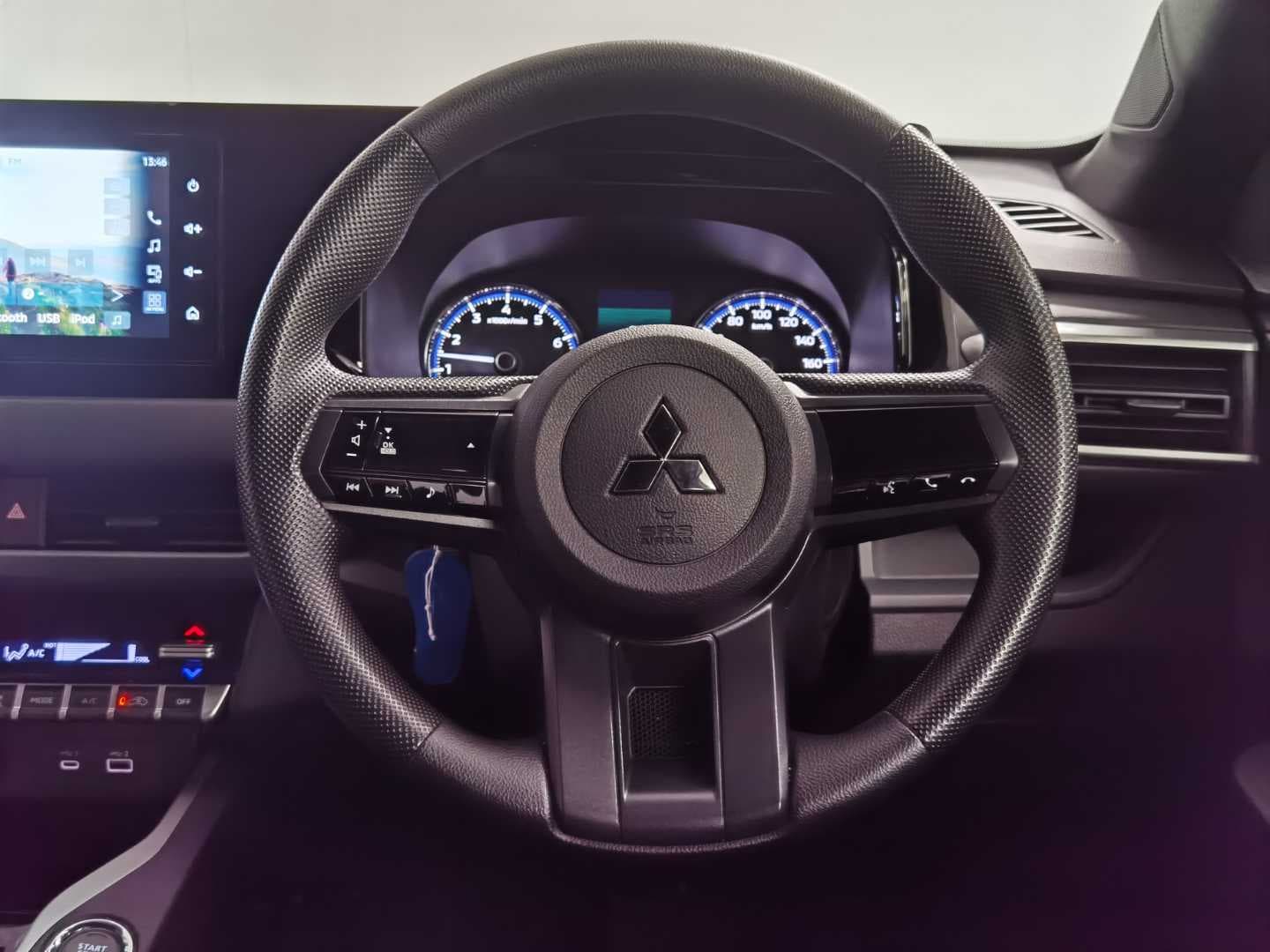 MITSUBISHI OUTLANDER SPORT 1.5 GL CVT image 18