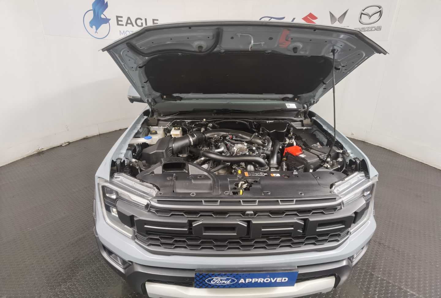 FORD RANGER 3.0 V6 BI TURBO ECOBOOST RAPTOR 4X4 A/T image 4