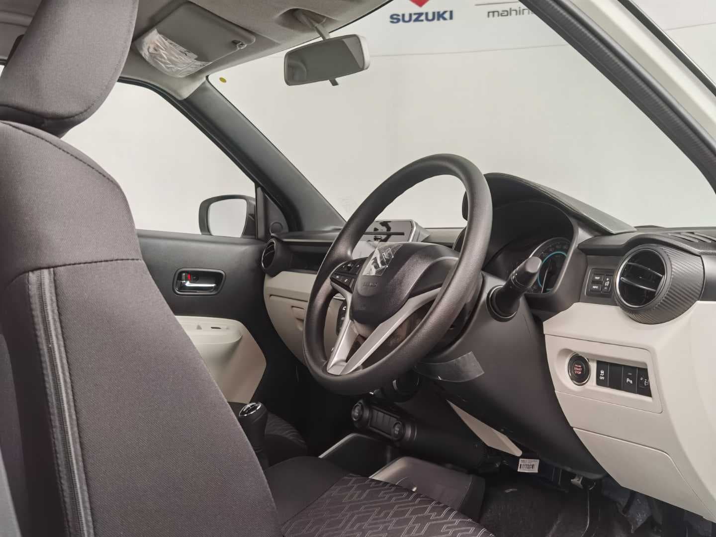 SUZUKI IGNIS 1.2 GLX image 13