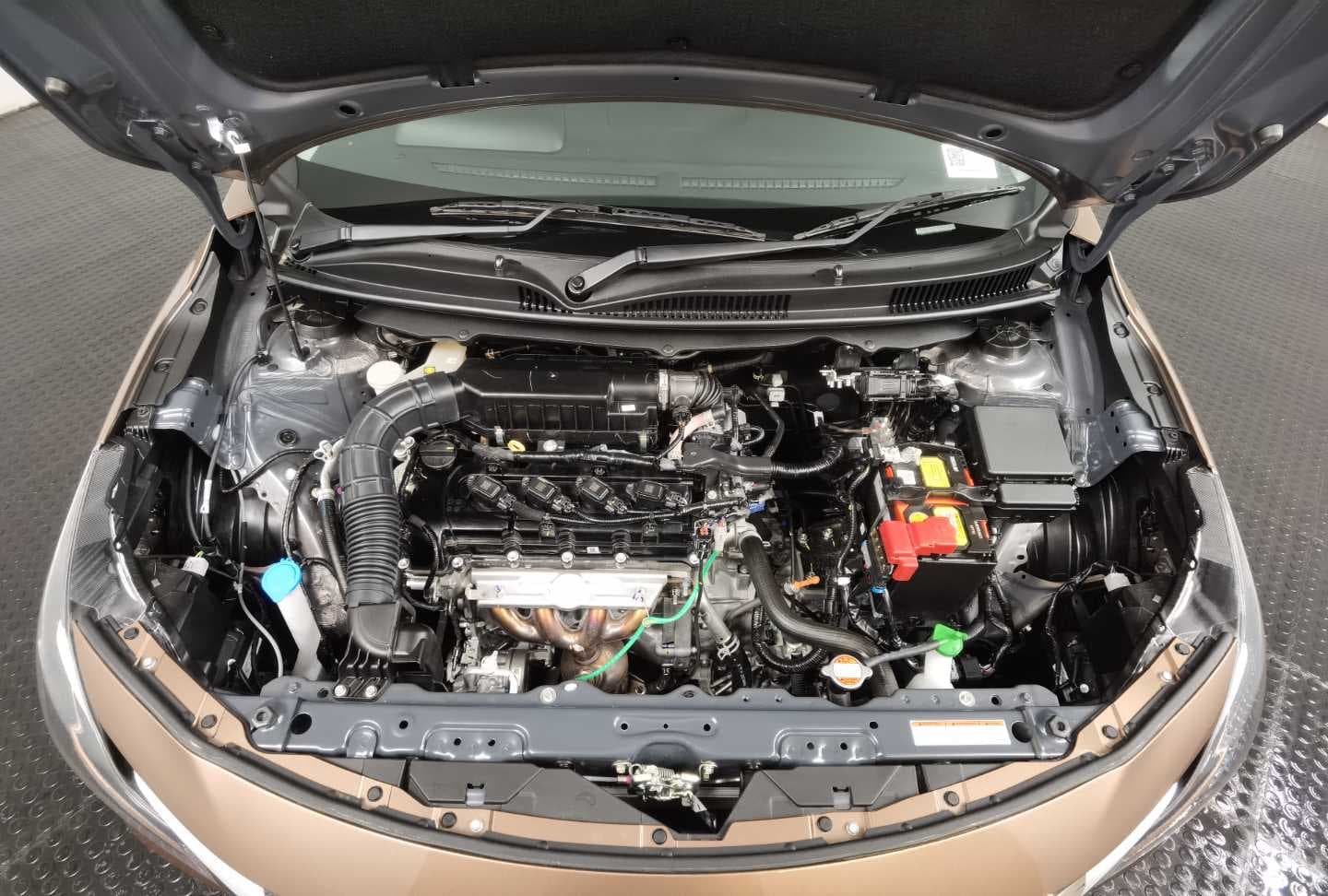 SUZUKI BALENO 1.5 GLX A/T image 4