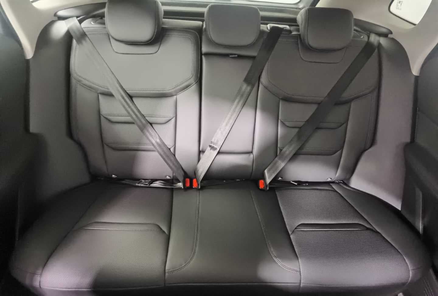 FORD TERRITORY TREND 1.8L ECOBOOST A/T image 16