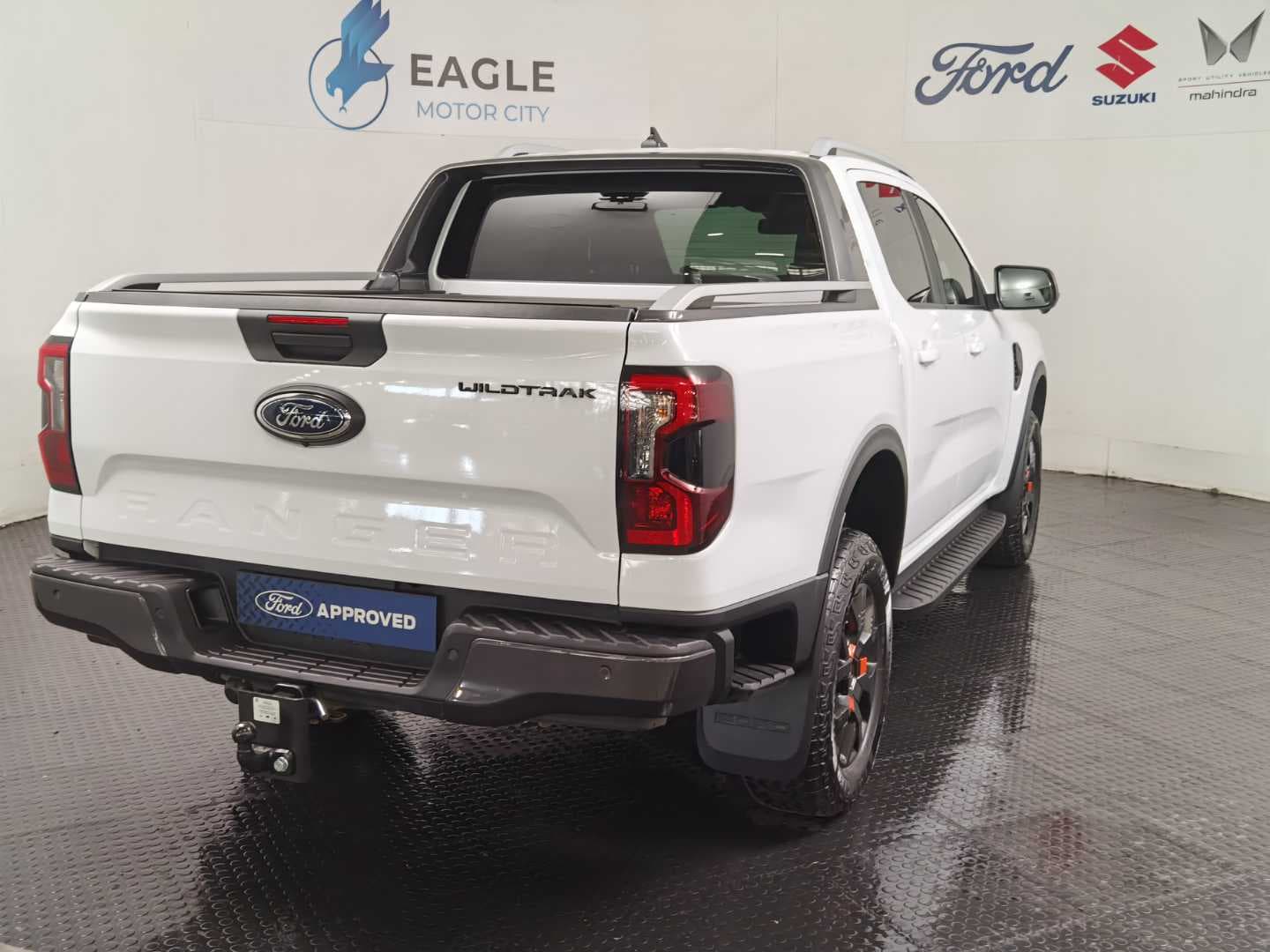 FORD RANGER 2.0D BI-TURBO WILDTRAK A/T D/C P/U image 9