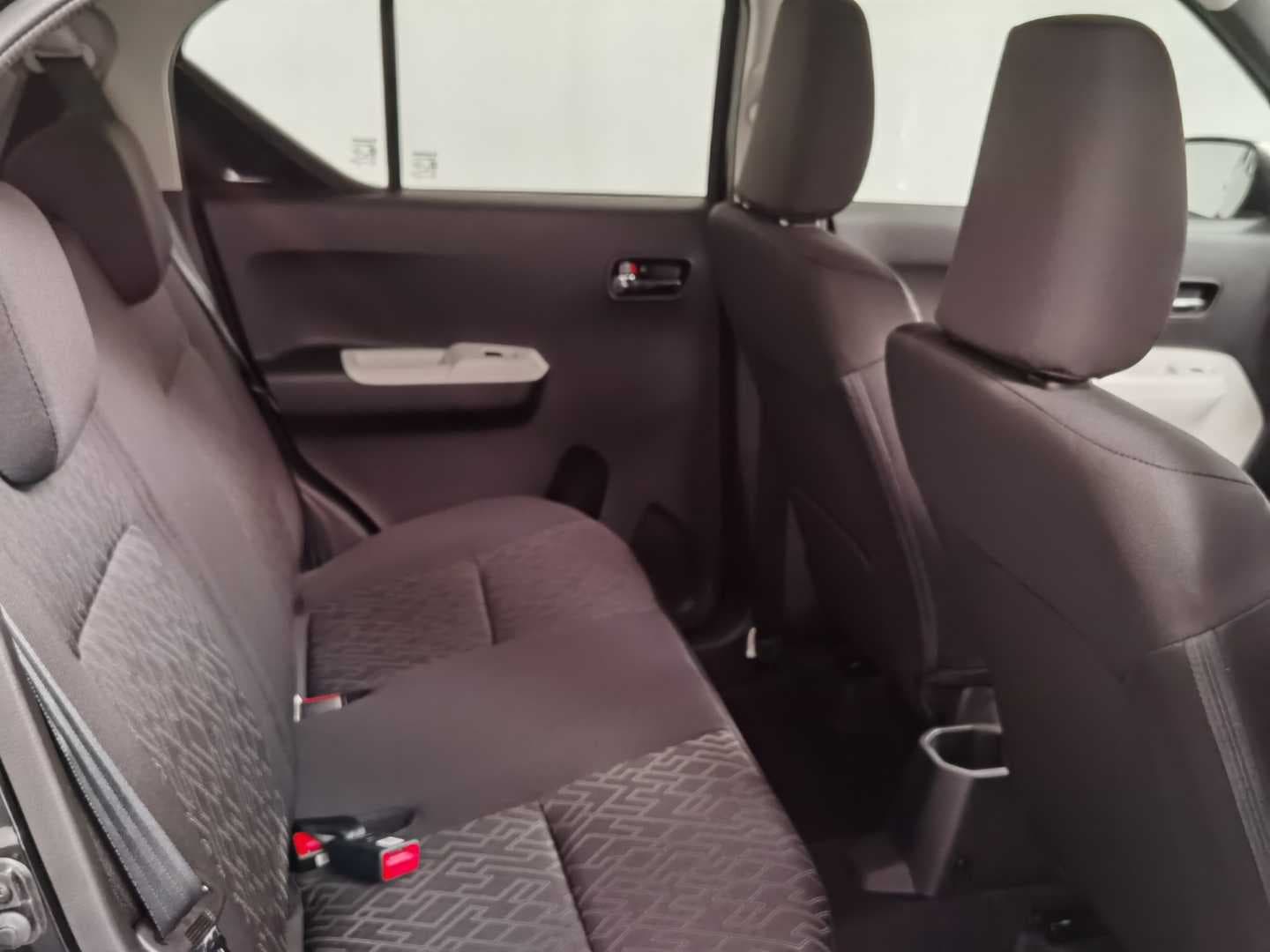 SUZUKI IGNIS 1.2 GLX A/T image 15