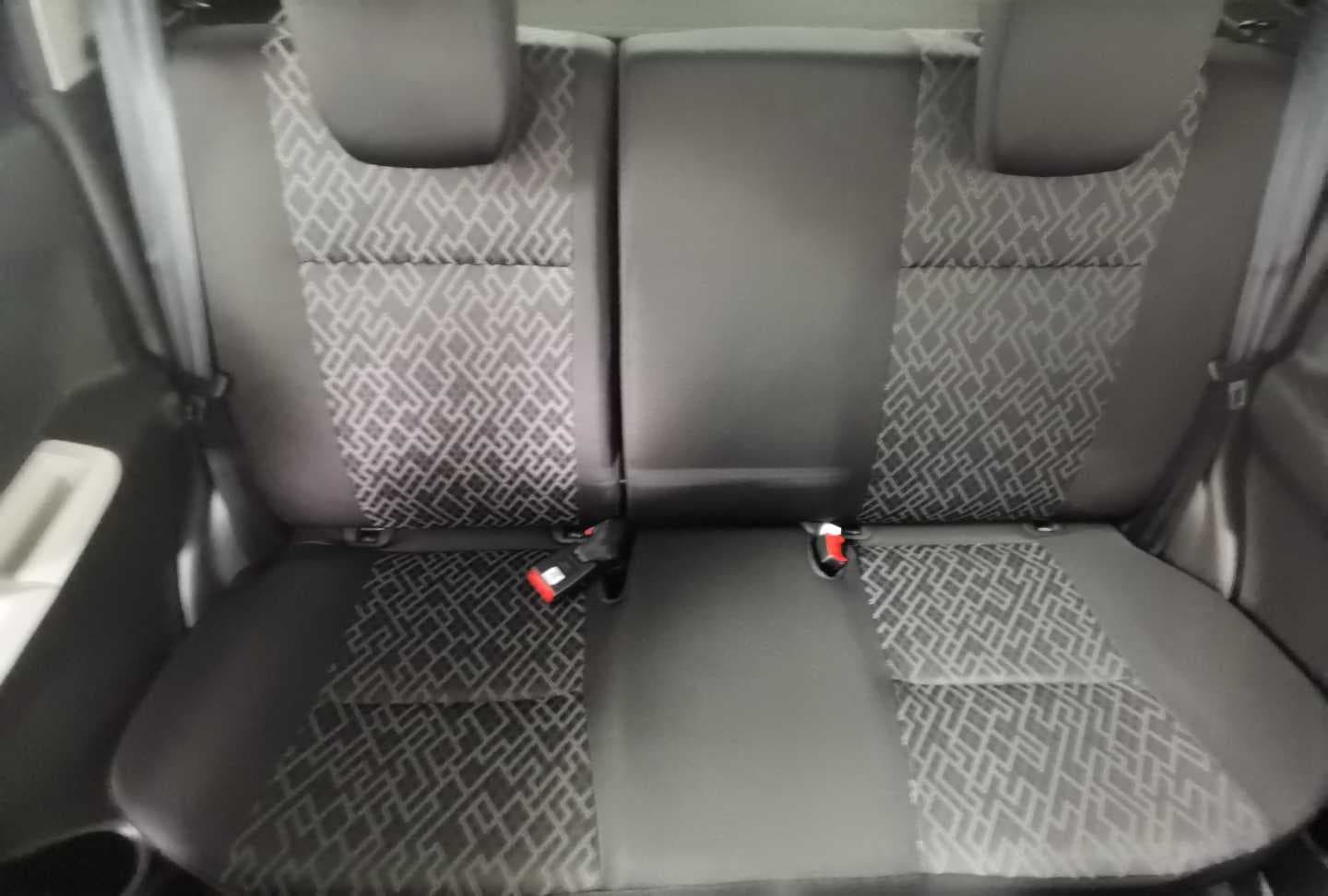 SUZUKI IGNIS 1.2 GLX A/T image 16