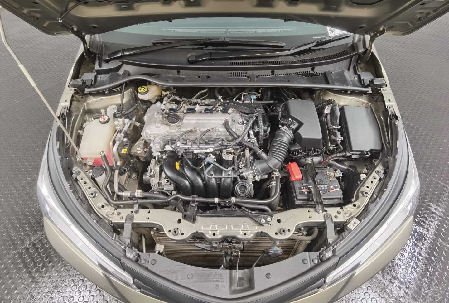 TOYOTA COROLLA QUEST PLUS 1.8 CVT image 4