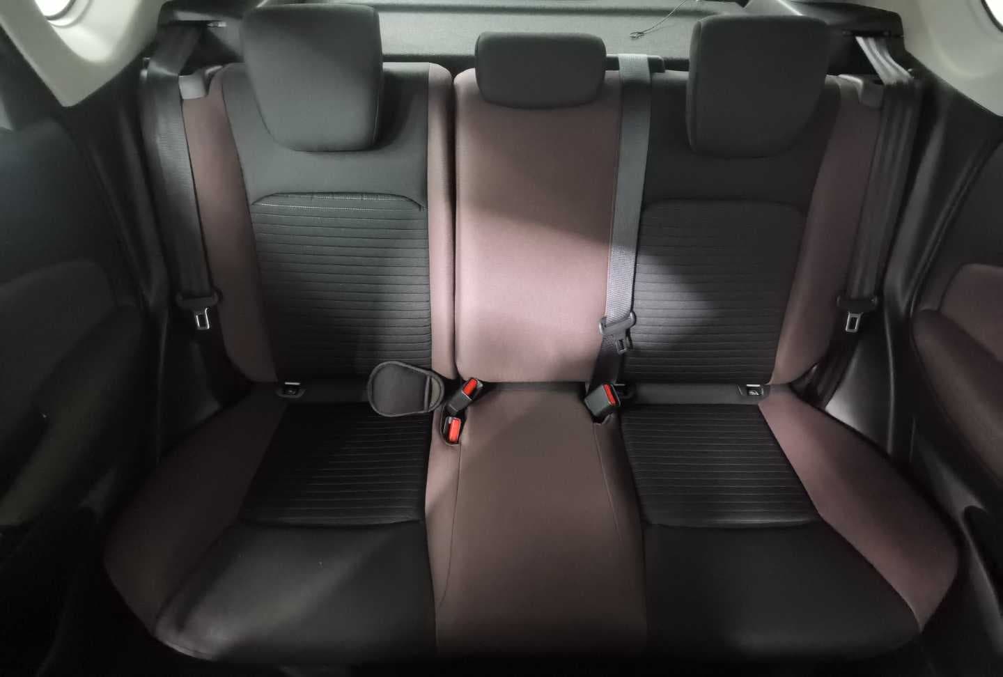SUZUKI FRONX 1.5 GLX A/T image 17