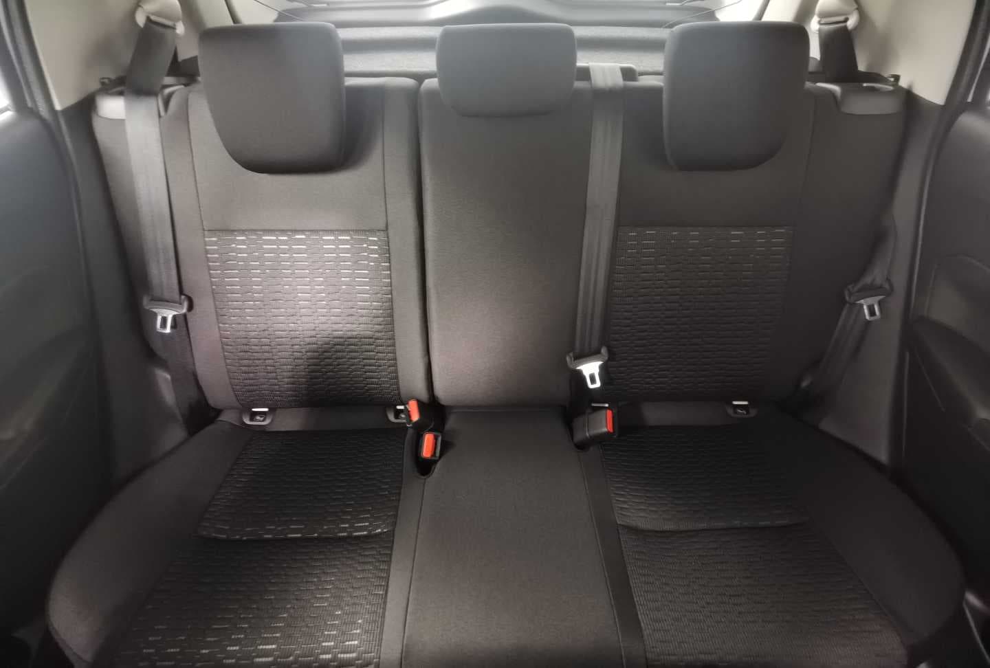 SUZUKI SWIFT 1.2 GLX CVT image 17