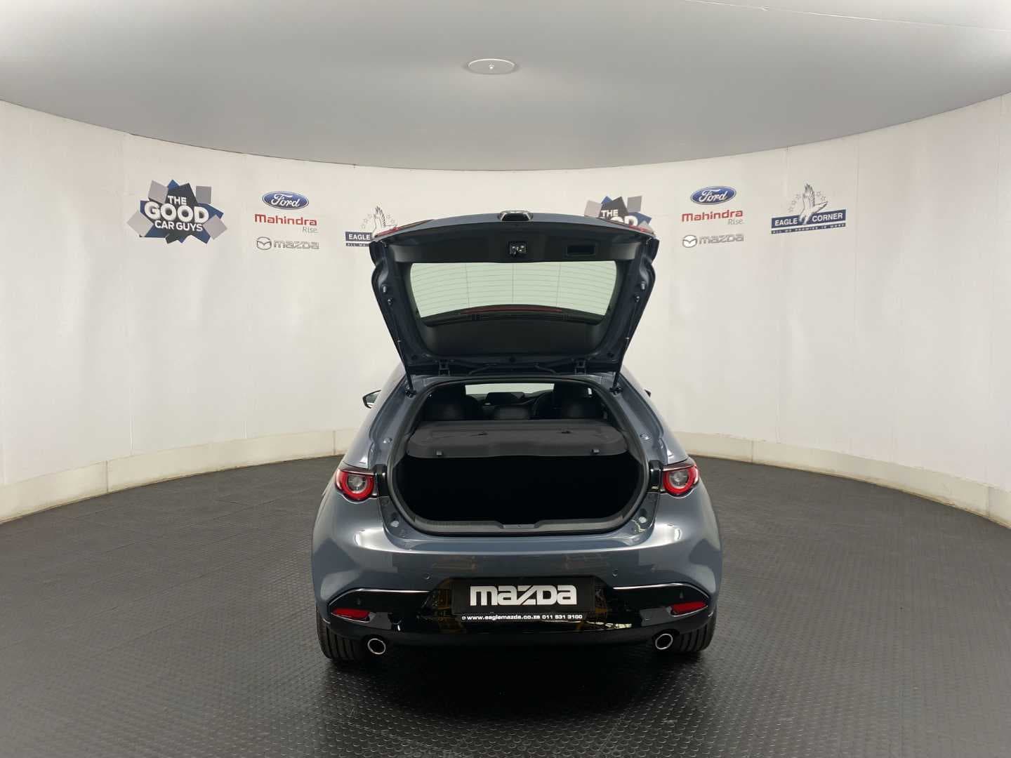 Mazda 3 1.5 DYNAMIC A/T 5DR image 5