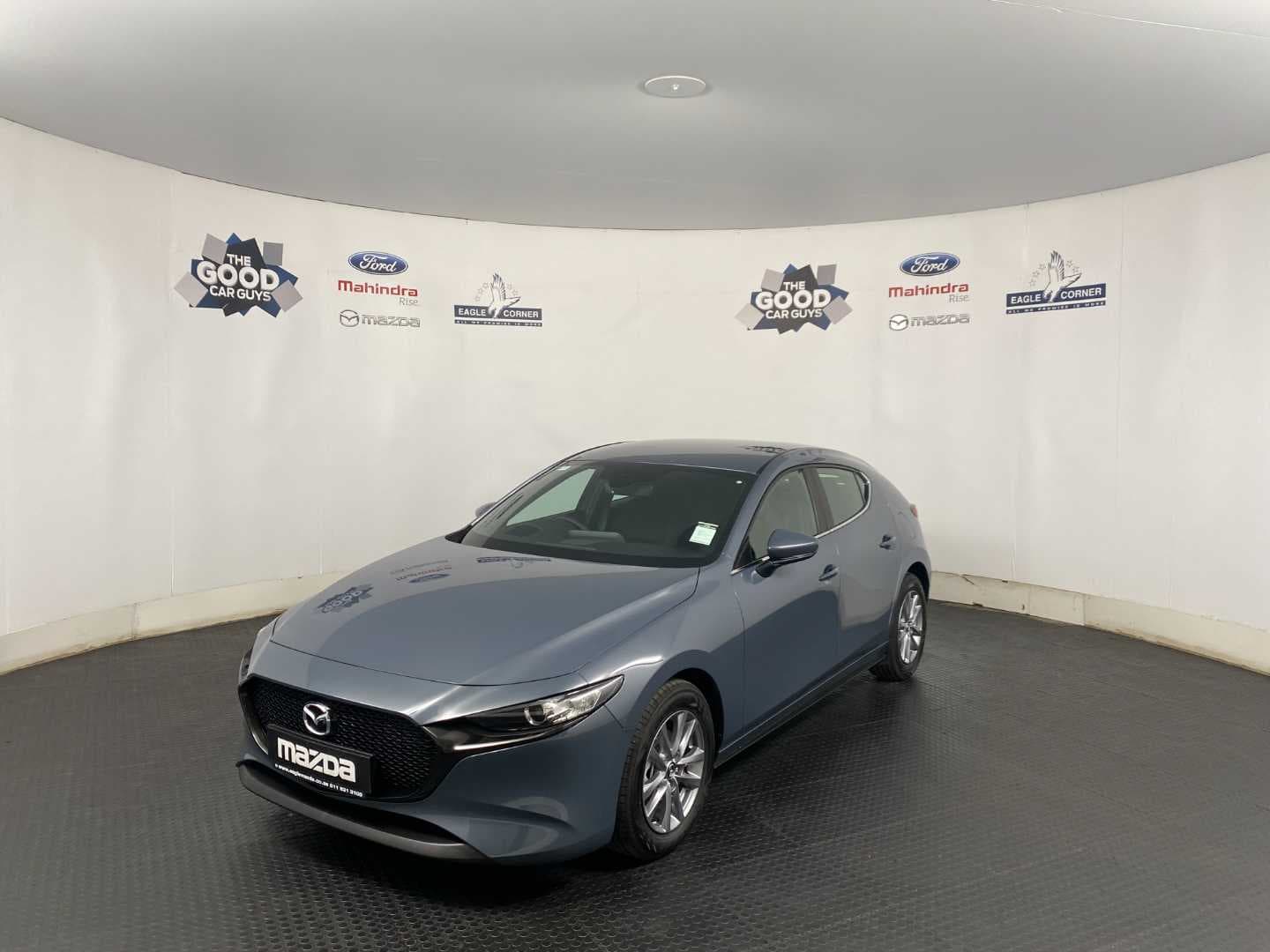 Mazda 3 1.5 DYNAMIC A/T 5DR image 3