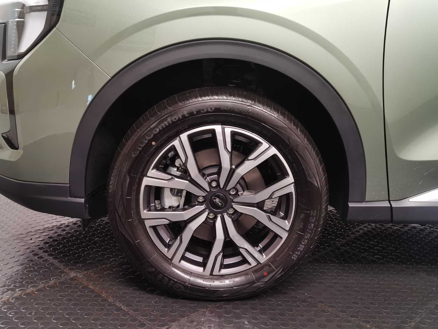 FORD TERRITORY TREND 1.8L ECOBOOST A/T image 16
