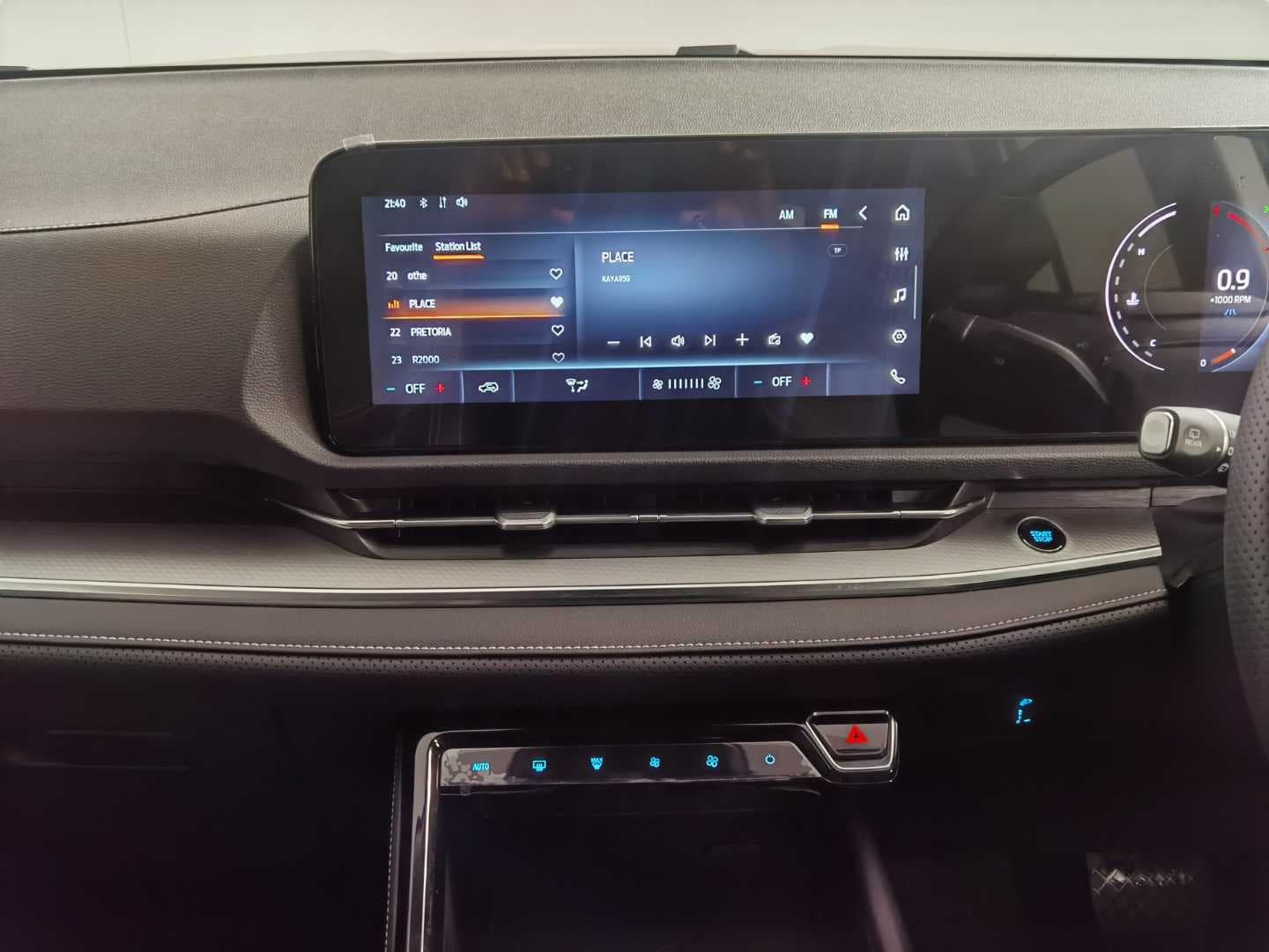FORD TERRITORY TREND 1.8L ECOBOOST A/T image 14