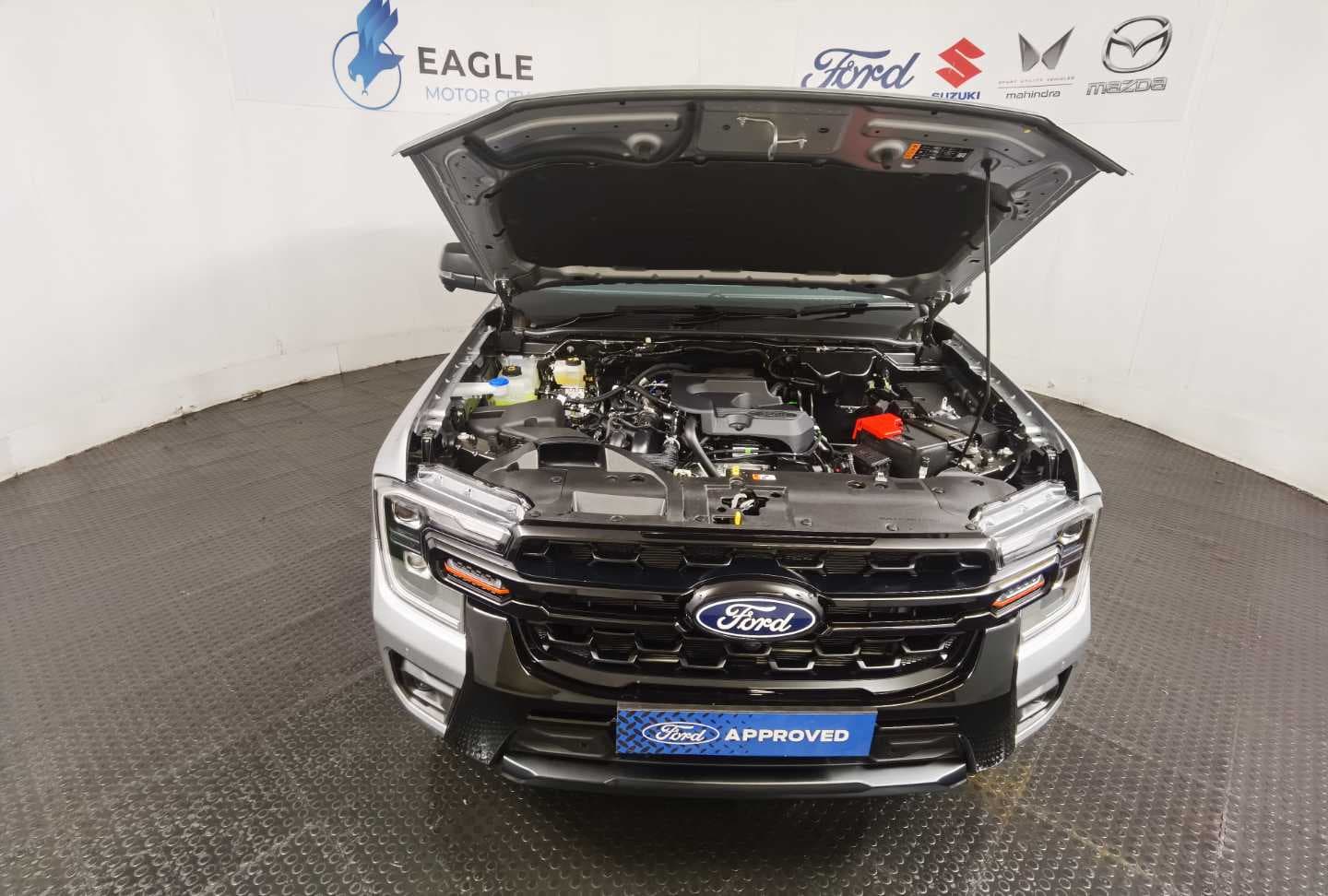 FORD RANGER 2.3 WILDTRAK A/T D/C P/U image 4