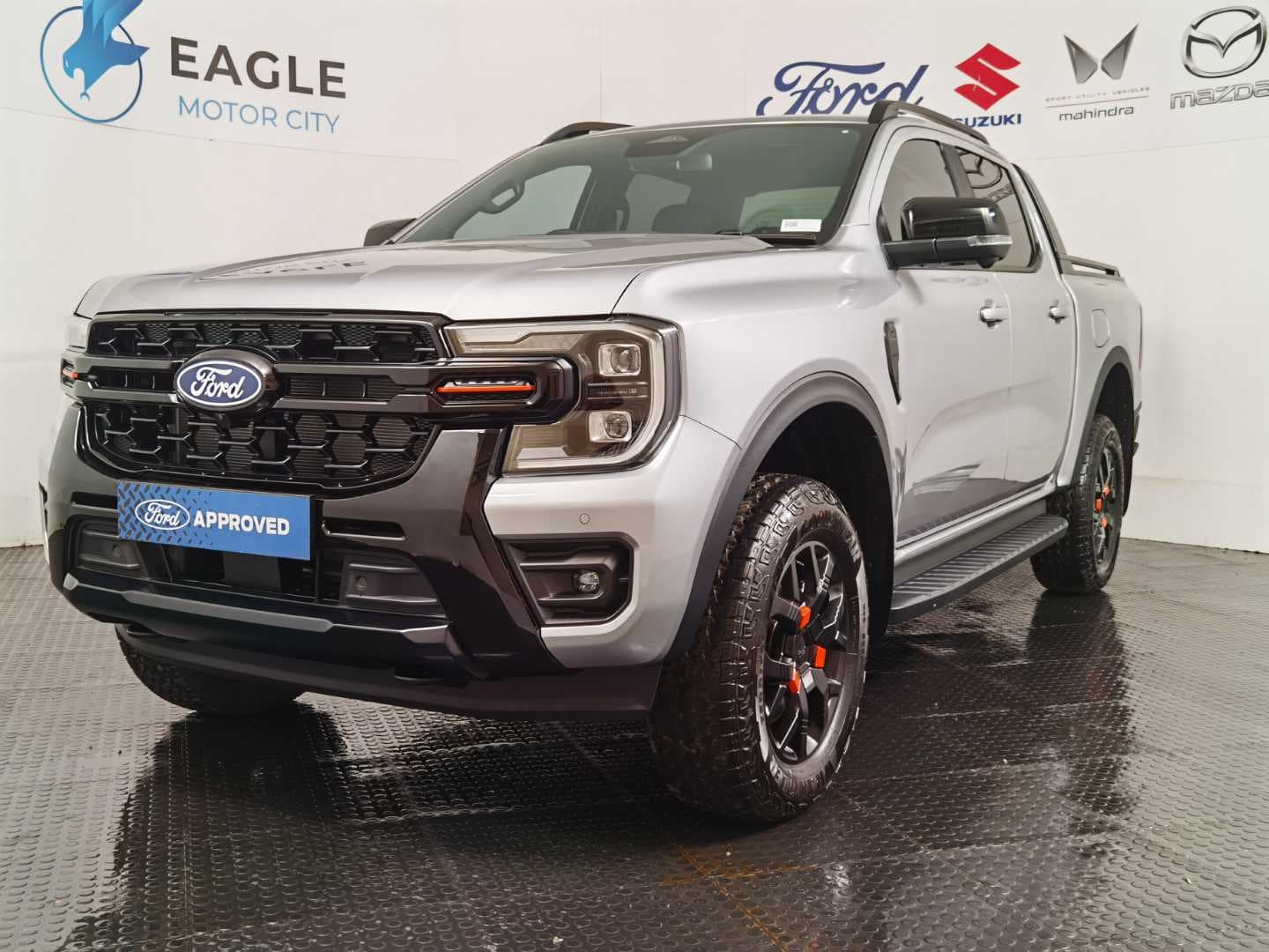 FORD RANGER 2.3 WILDTRAK A/T D/C P/U image 3