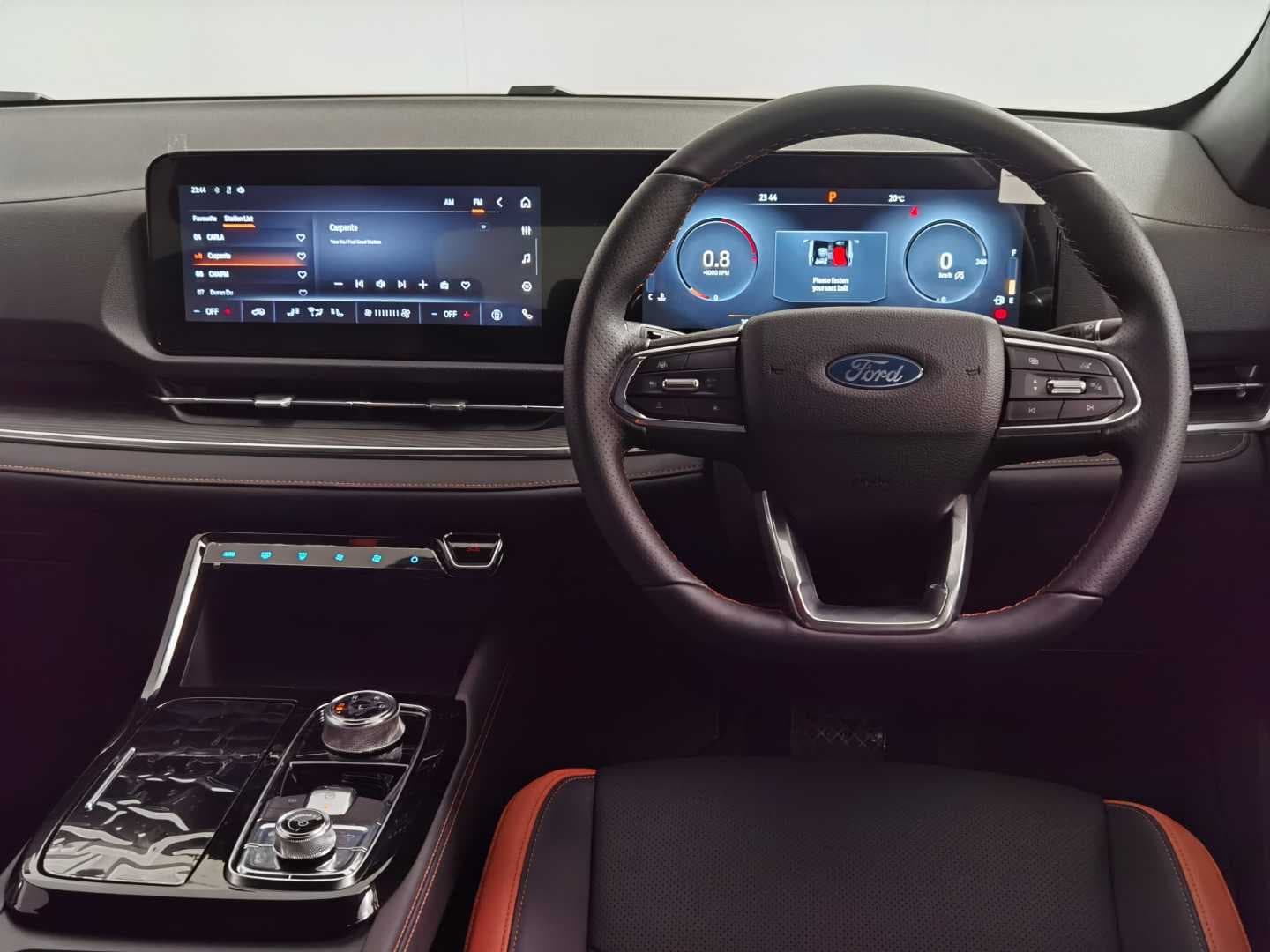 FORD TERRITORY TITANIUM 1.8L ECOBOOST A/T image 17