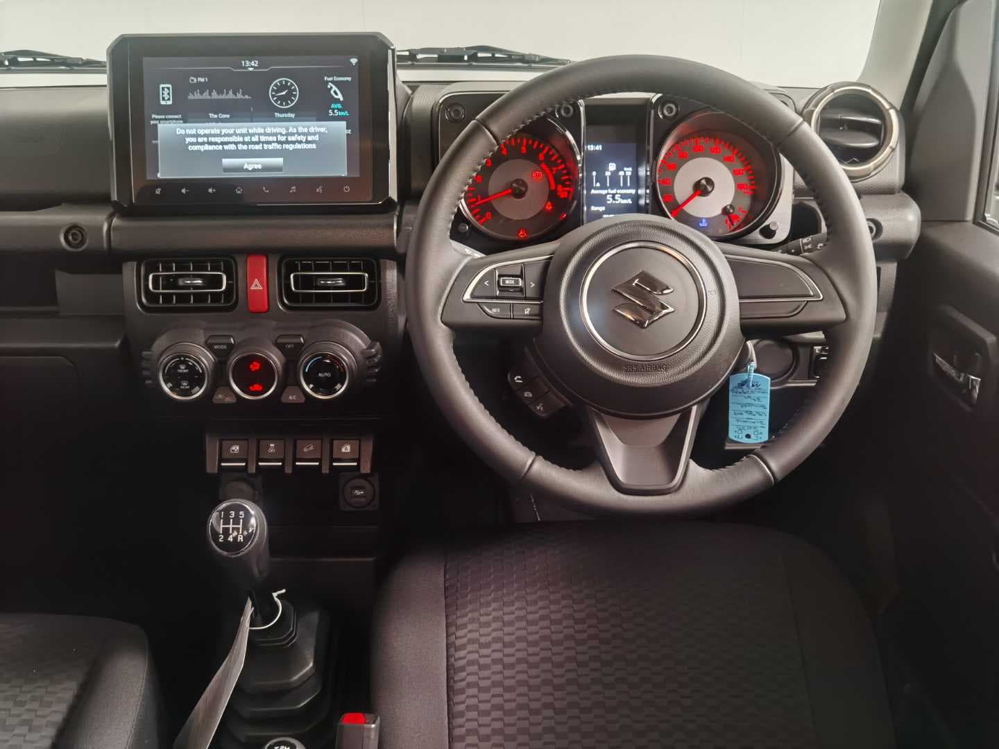 SUZUKI JIMNY 1.5 GLX image 17