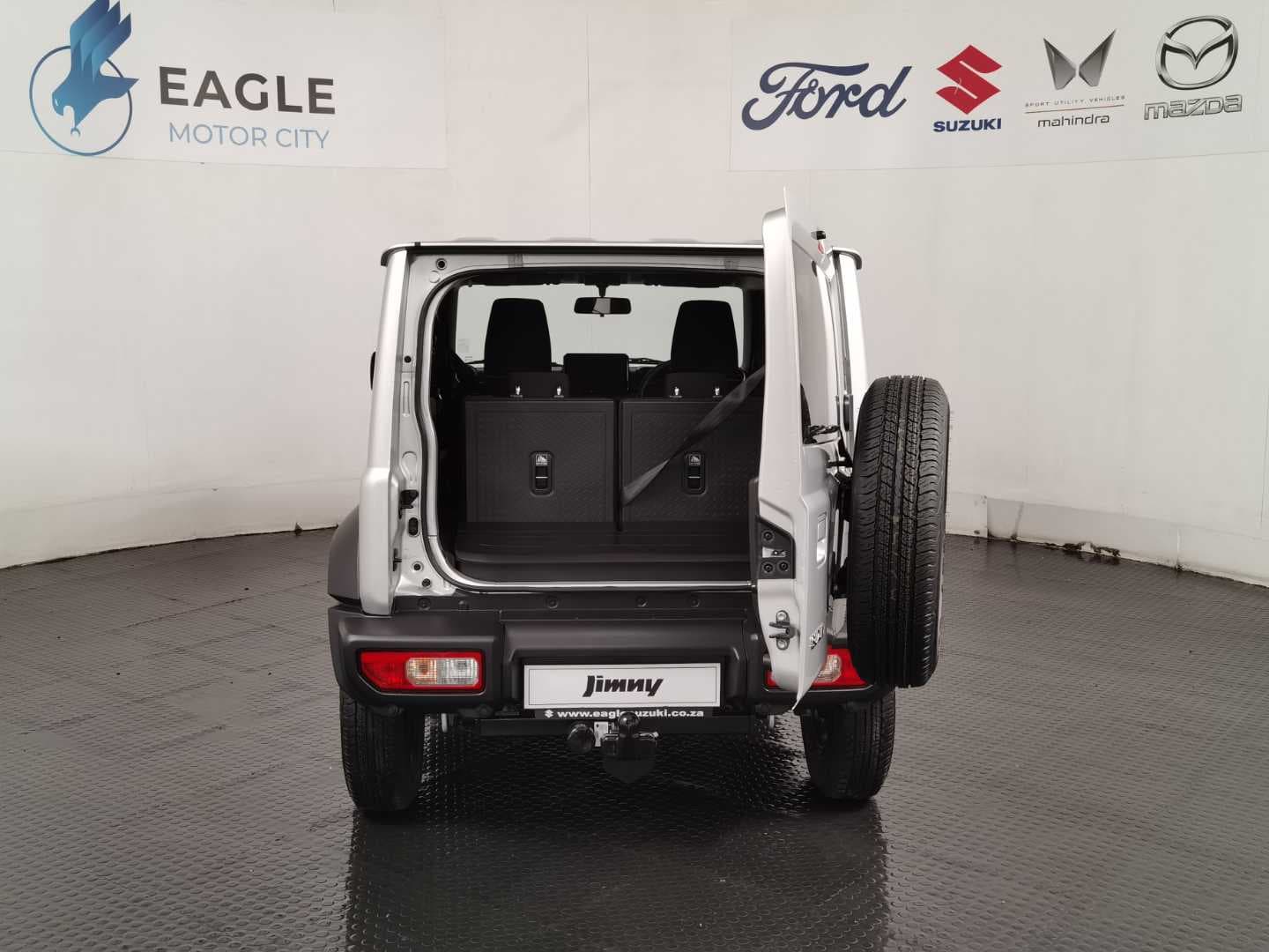 SUZUKI JIMNY 1.5 GLX image 6
