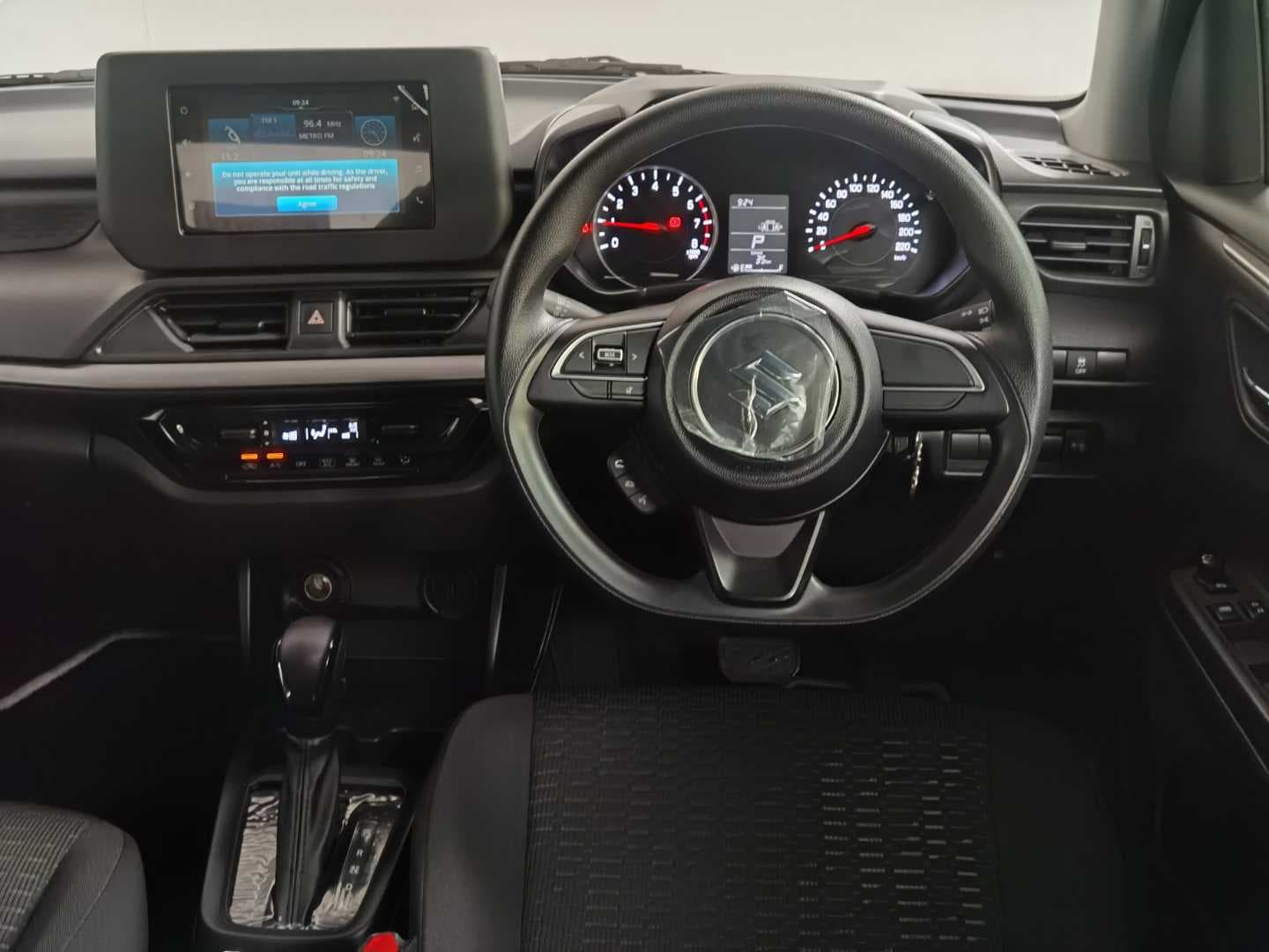 SUZUKI SWIFT 1.2 GL+ CVT image 17