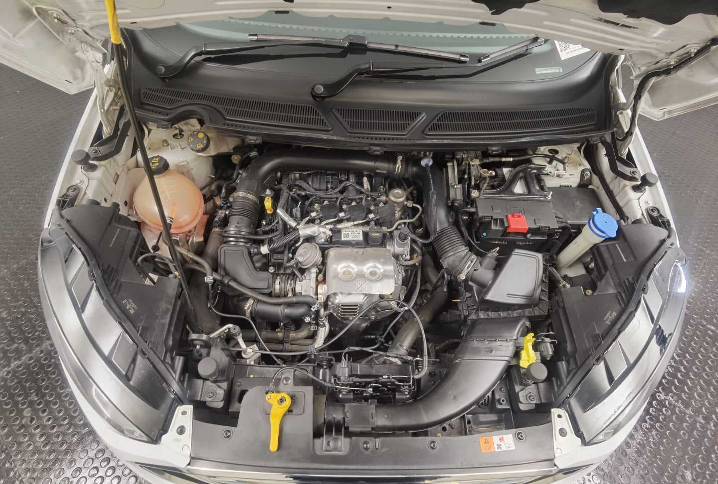 FORD ECOSPORT 1.0 ECOBOOST TITANIUM A/T image 5