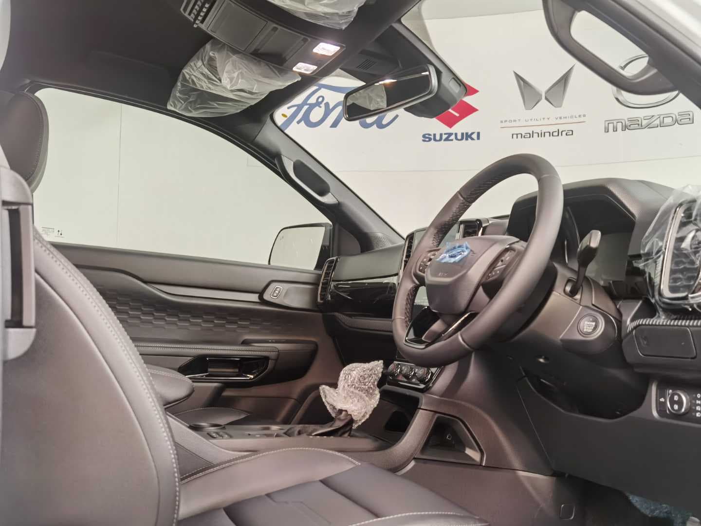 FORD RANGER 2.3 SPORT A/T SUPER CAB P/U image 16