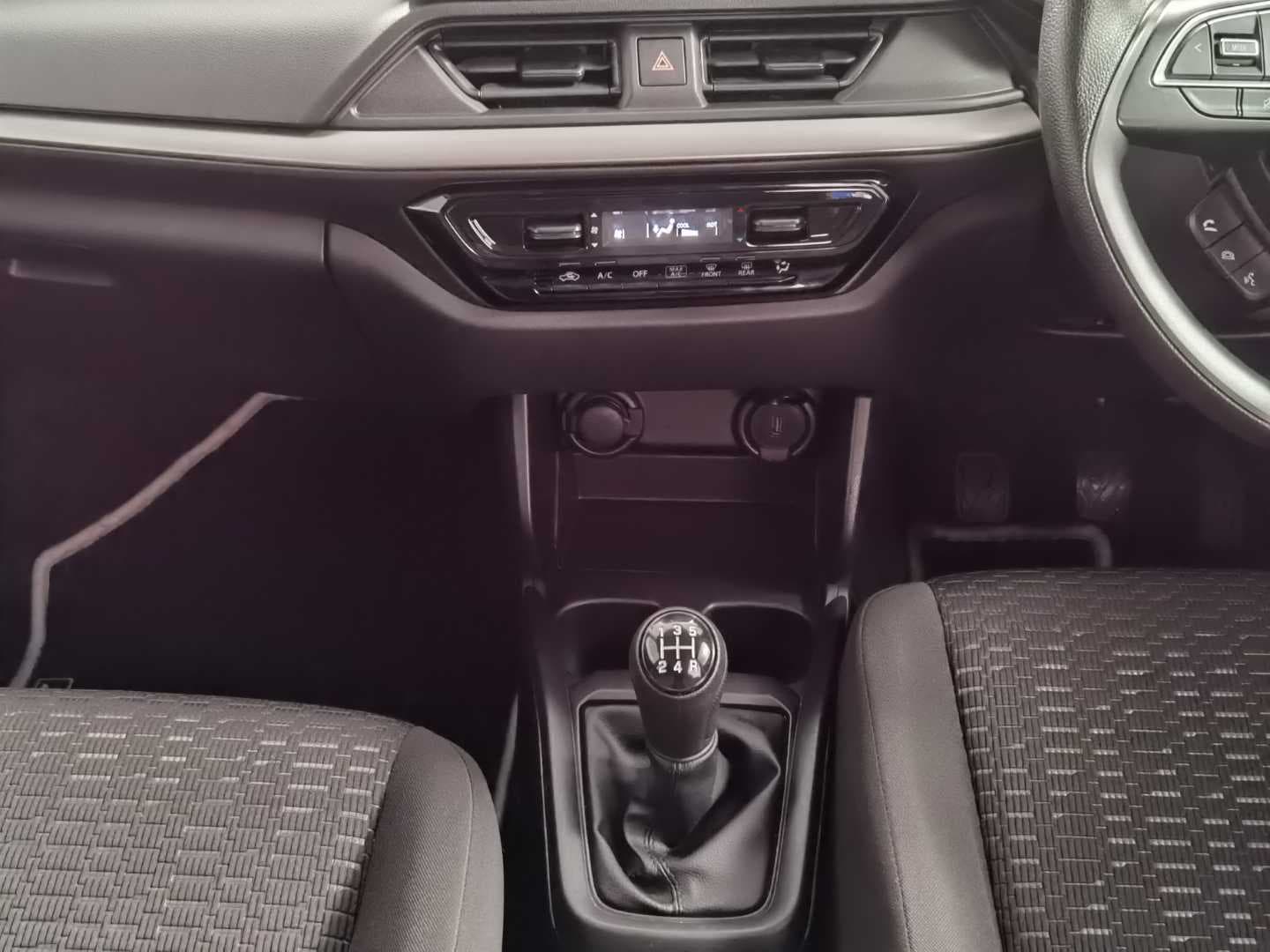 SUZUKI SWIFT 1.2 GL+ image 13