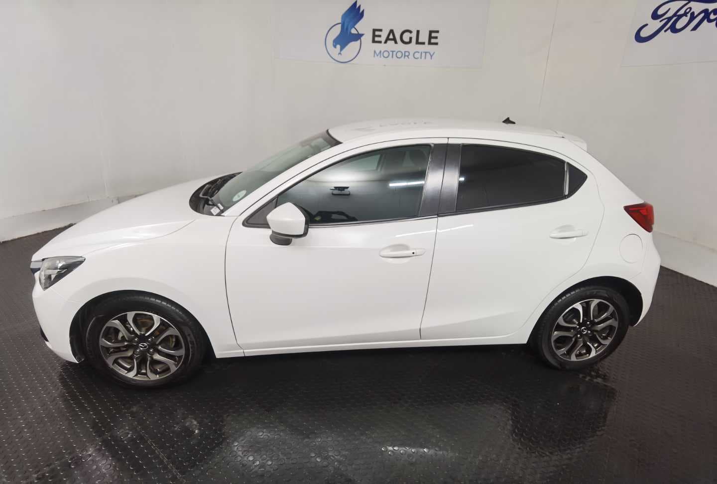 MAZDA MAZDA2 1.5 INDIVIDUAL A/T 5DR image 9