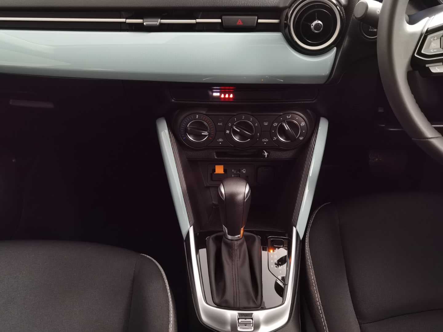 Mazda 2 1.5 DYNAMIC A/T 5DR image 18