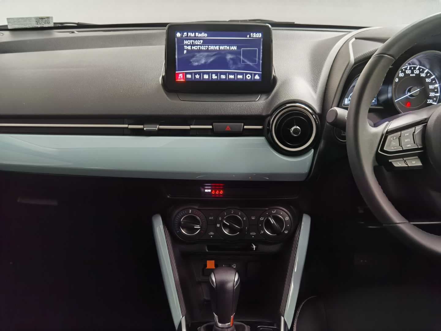 Mazda 2 1.5 DYNAMIC A/T 5DR image 17