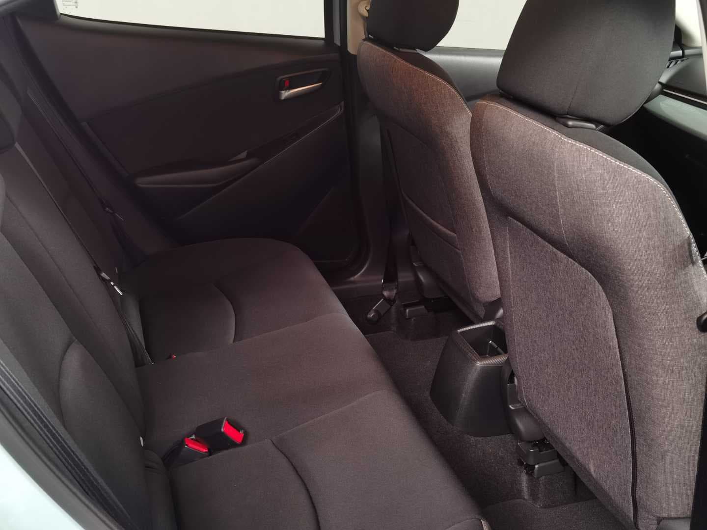 Mazda 2 1.5 DYNAMIC A/T 5DR image 19