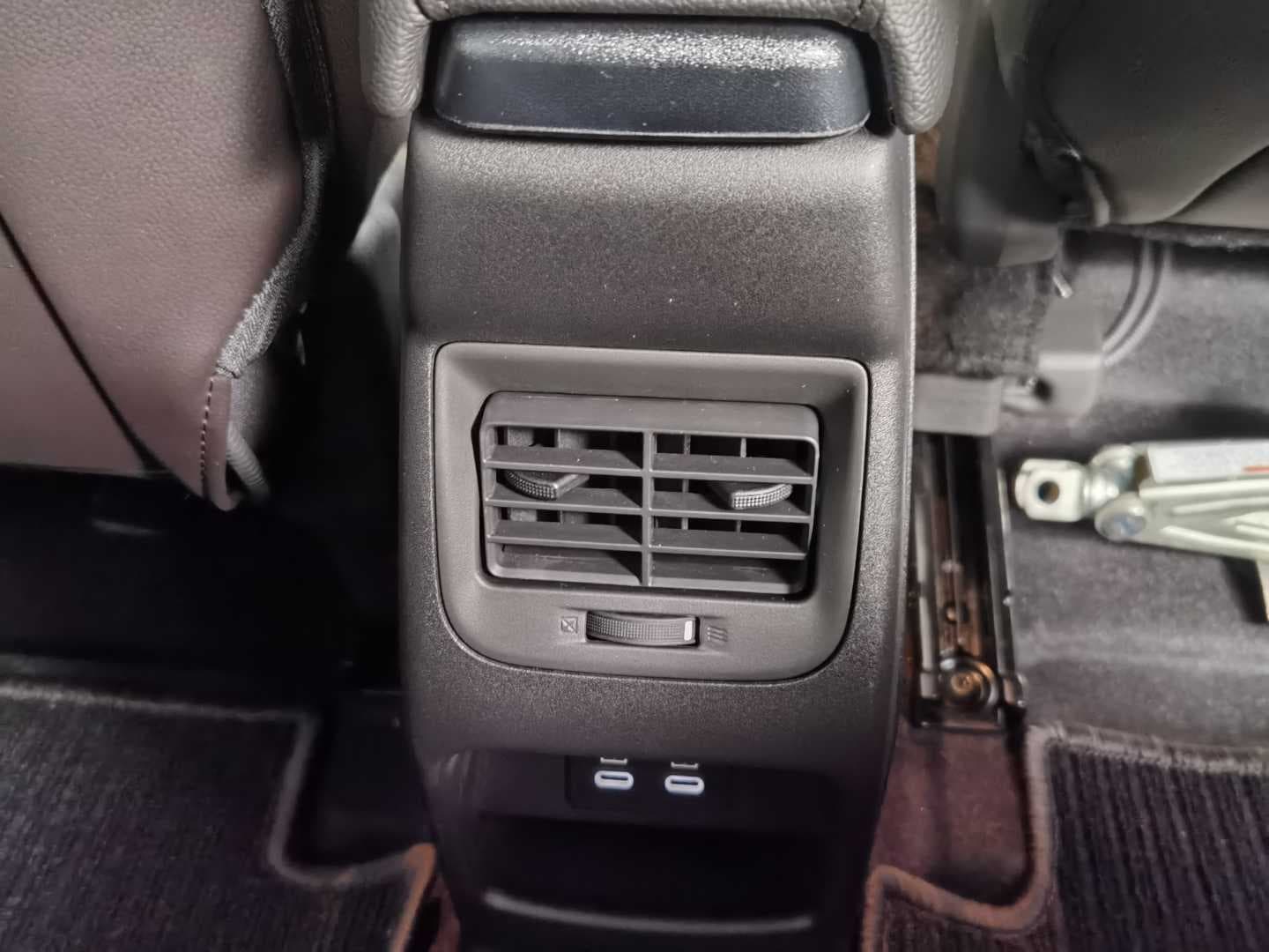 SUZUKI XL6 1.5 GL A/T image 11