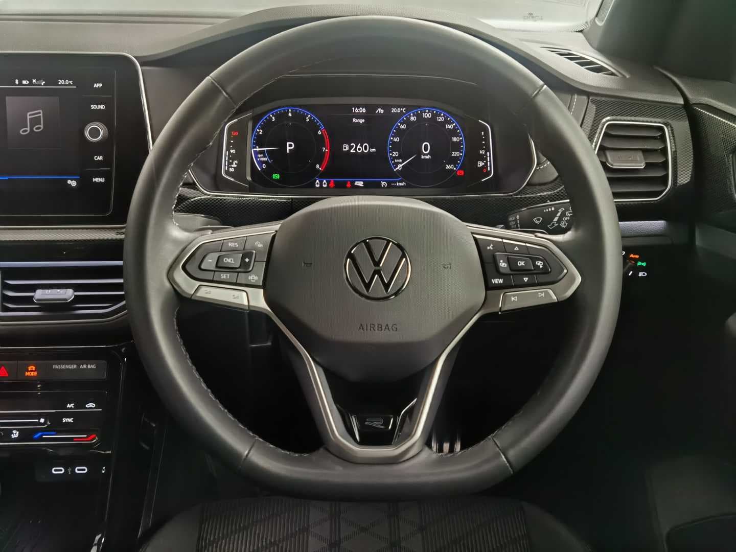 VOLKSWAGEN T-CROSS 1.0 TSI R-LINE DSG image 19