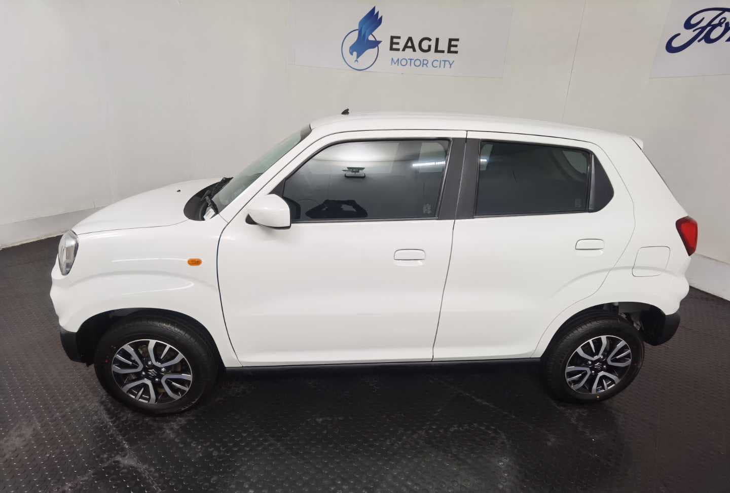 SUZUKI S-PRESSO 1.0 GL+ AMT image 10