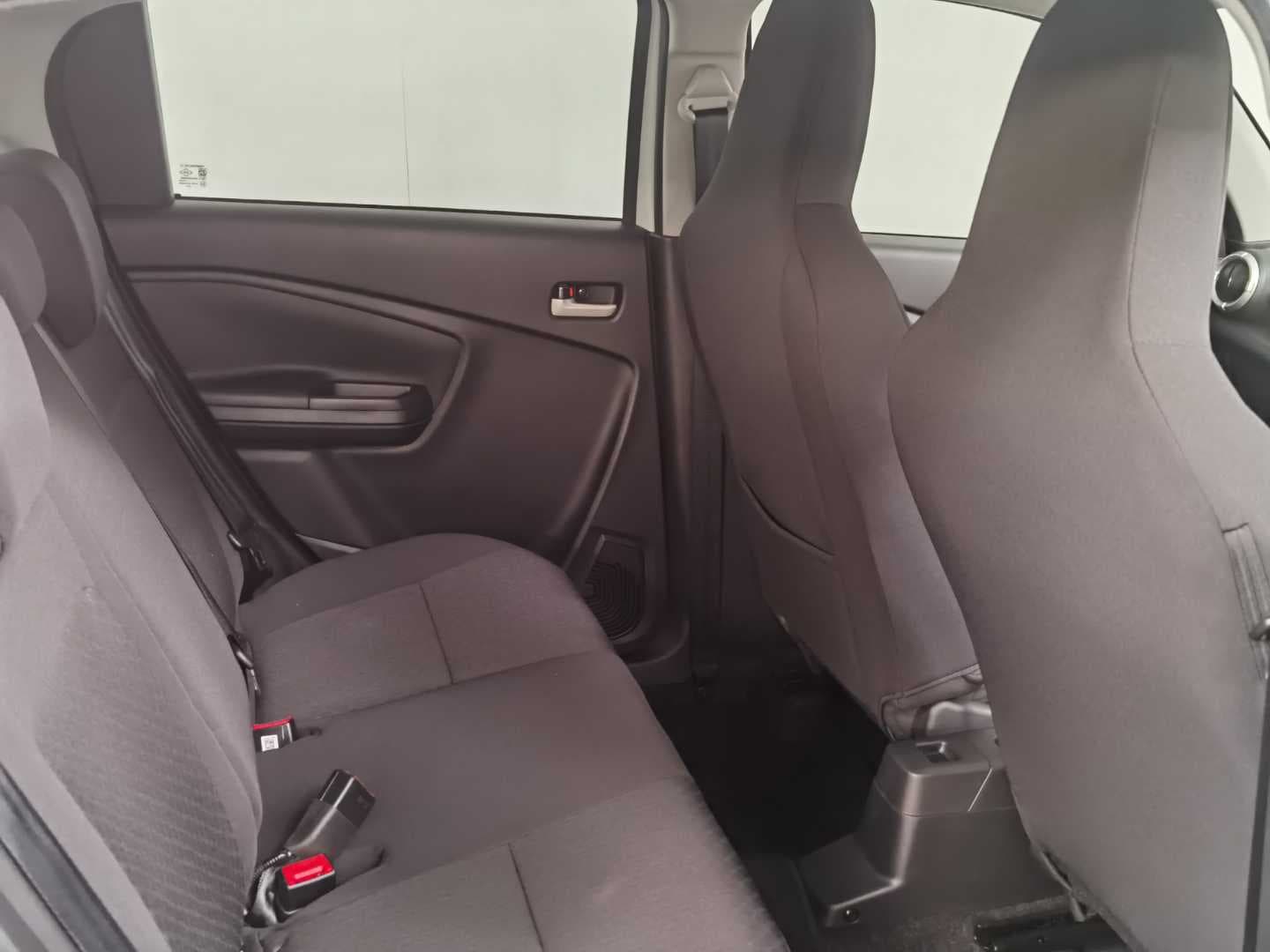SUZUKI CELERIO 1.0 GL AMT image 17