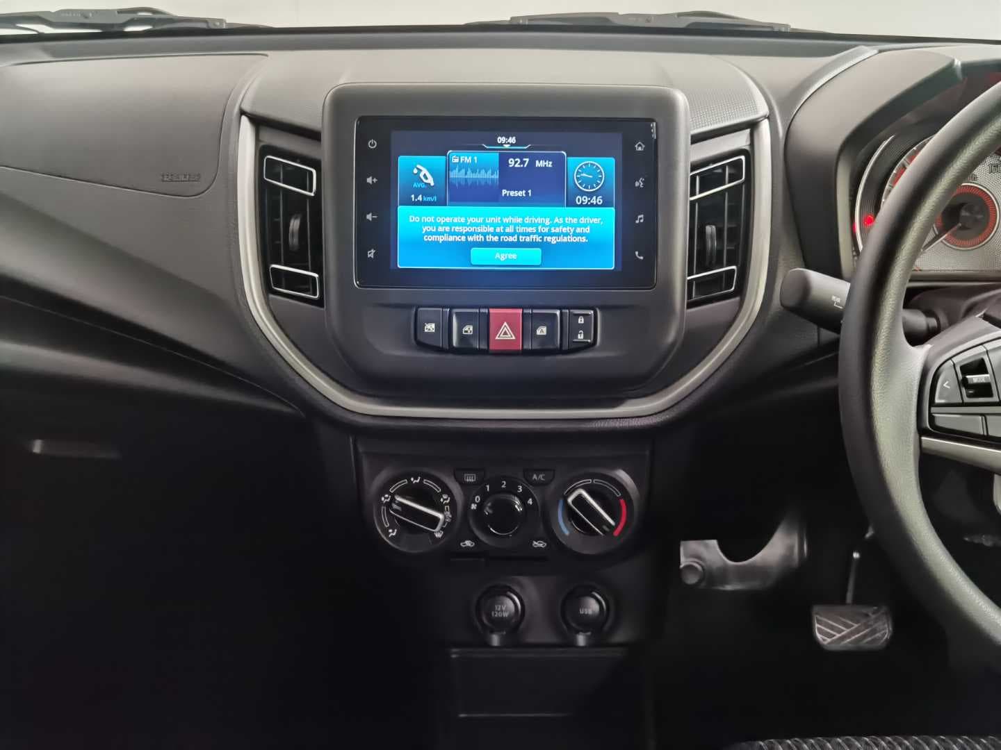 SUZUKI CELERIO 1.0 GL AMT image 11