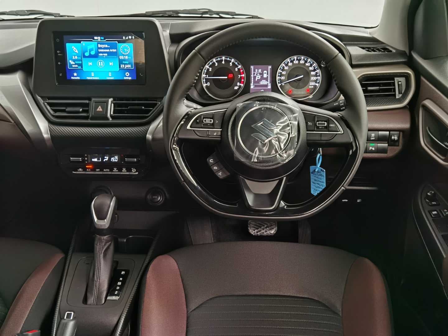 SUZUKI FRONX 1.5 GL image 16