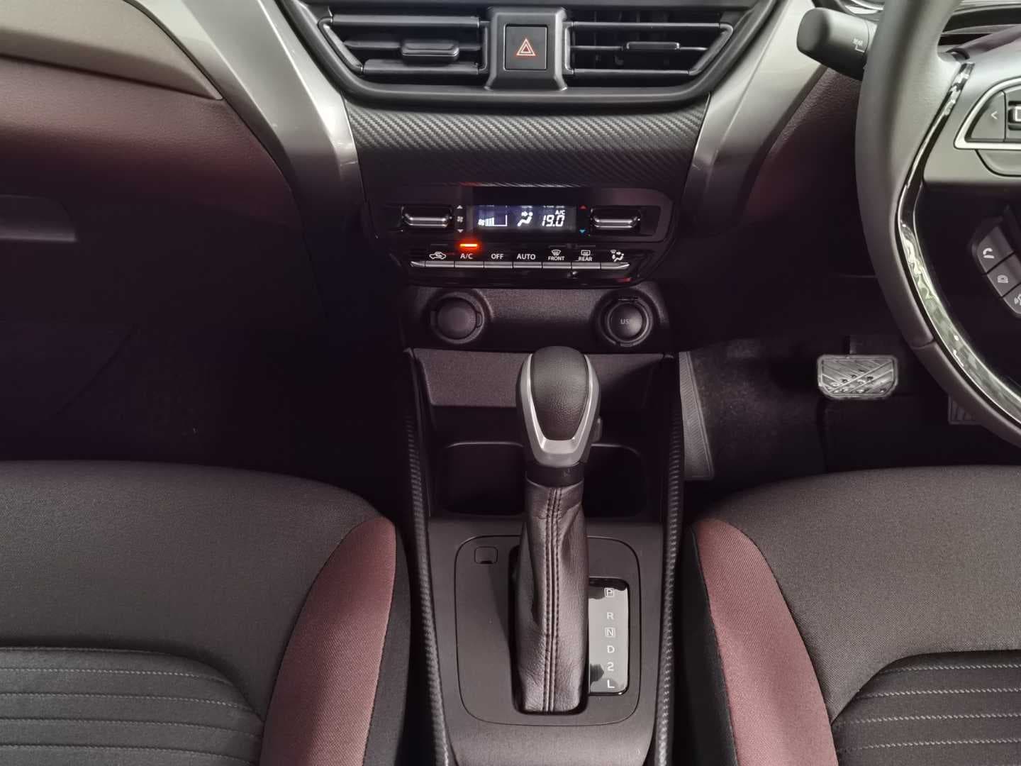 SUZUKI FRONX 1.5 GL image 12