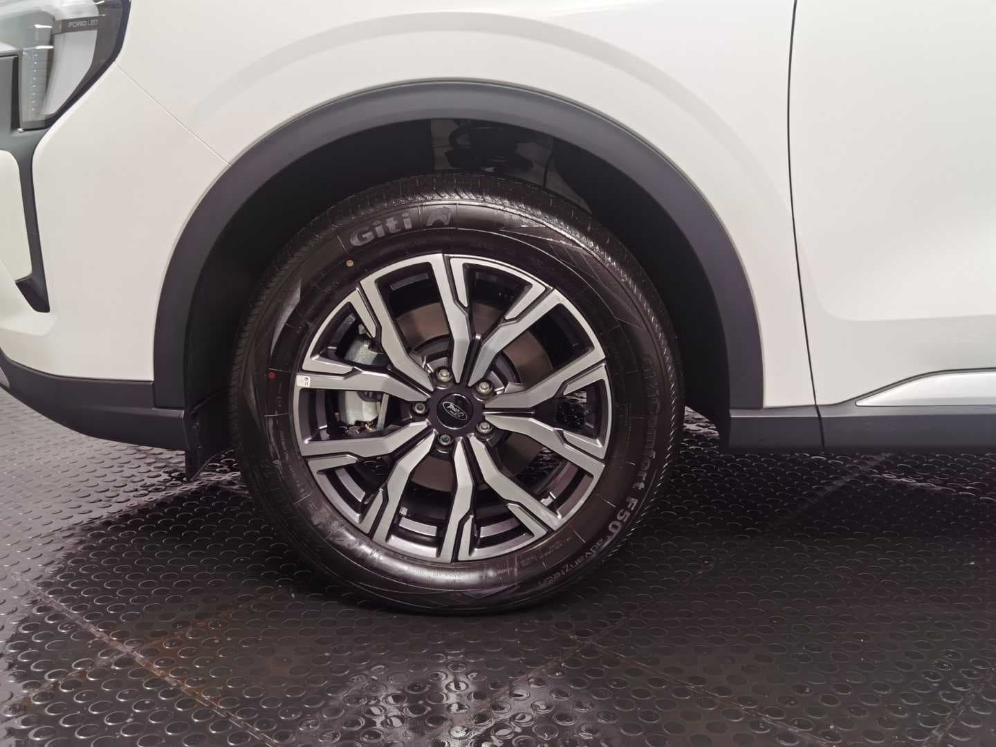 FORD TERRITORY AMBIENTE 1.8L ECOBOOST A/T image 13