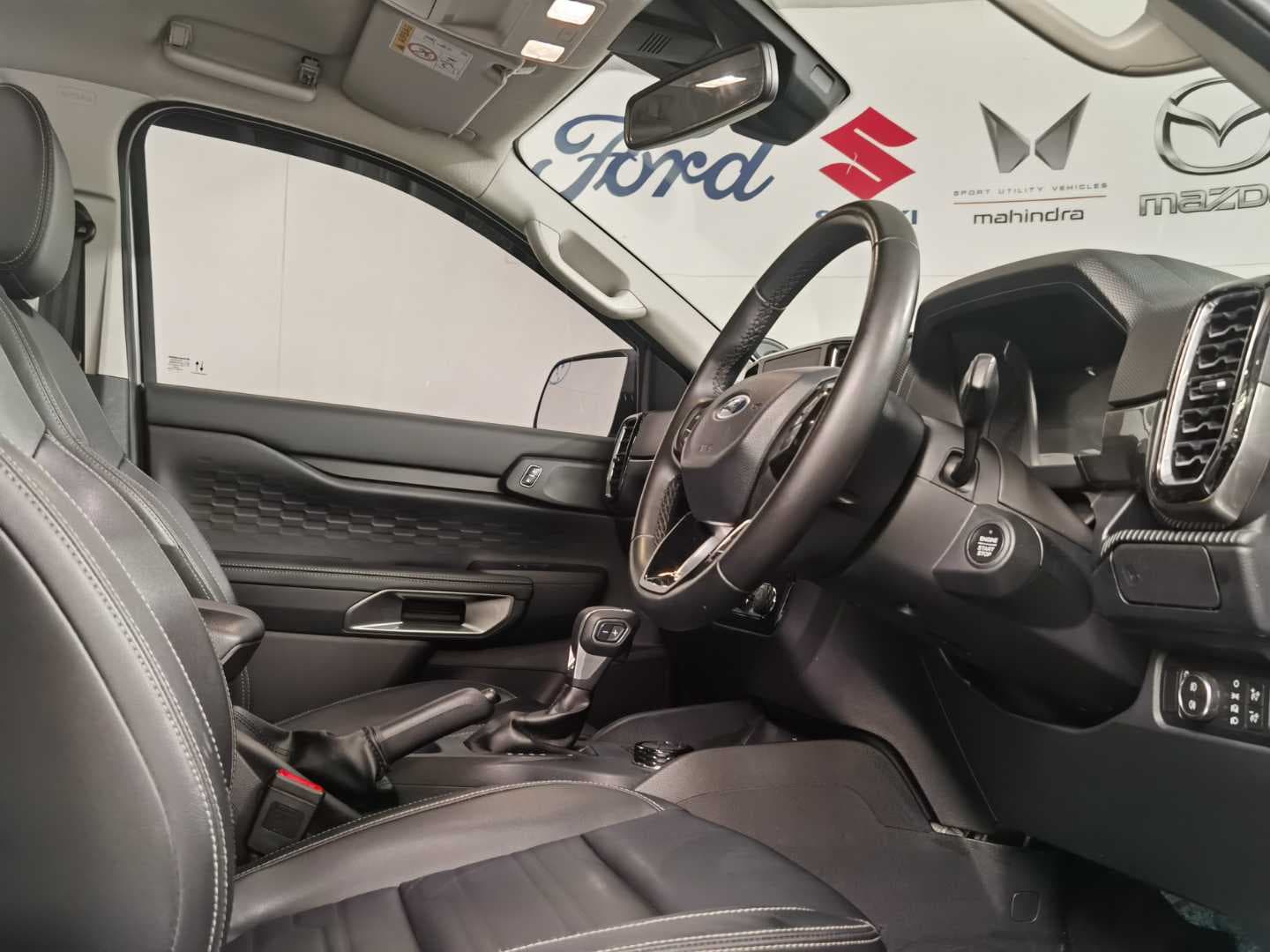 FORD RANGER 2.0D XLT 4X4 A/T D/C P/U image 13