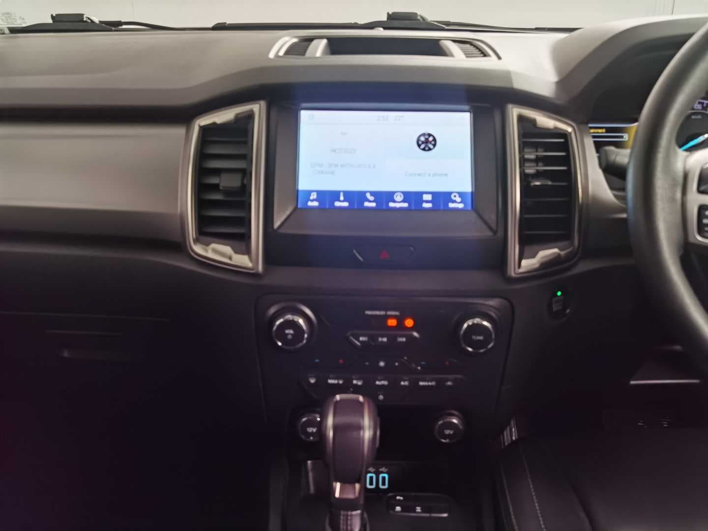 FORD RANGER 2.0D XLT A/T P/U D/C image 16