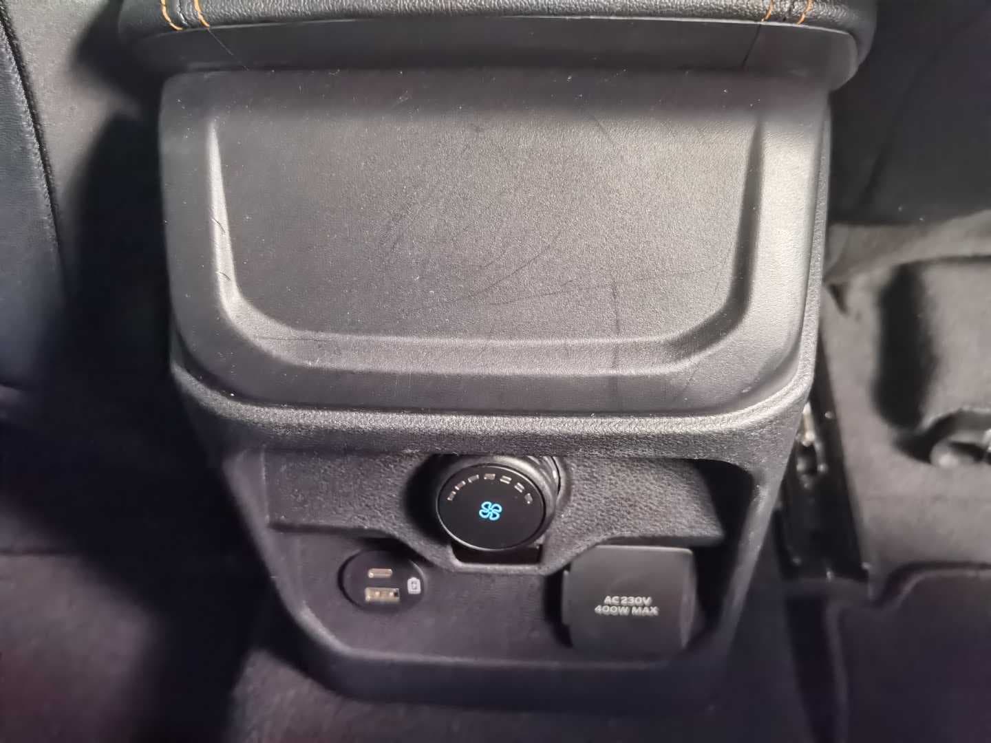FORD EVEREST 3.0D V6 WILDTRAK AWD A/T image 15