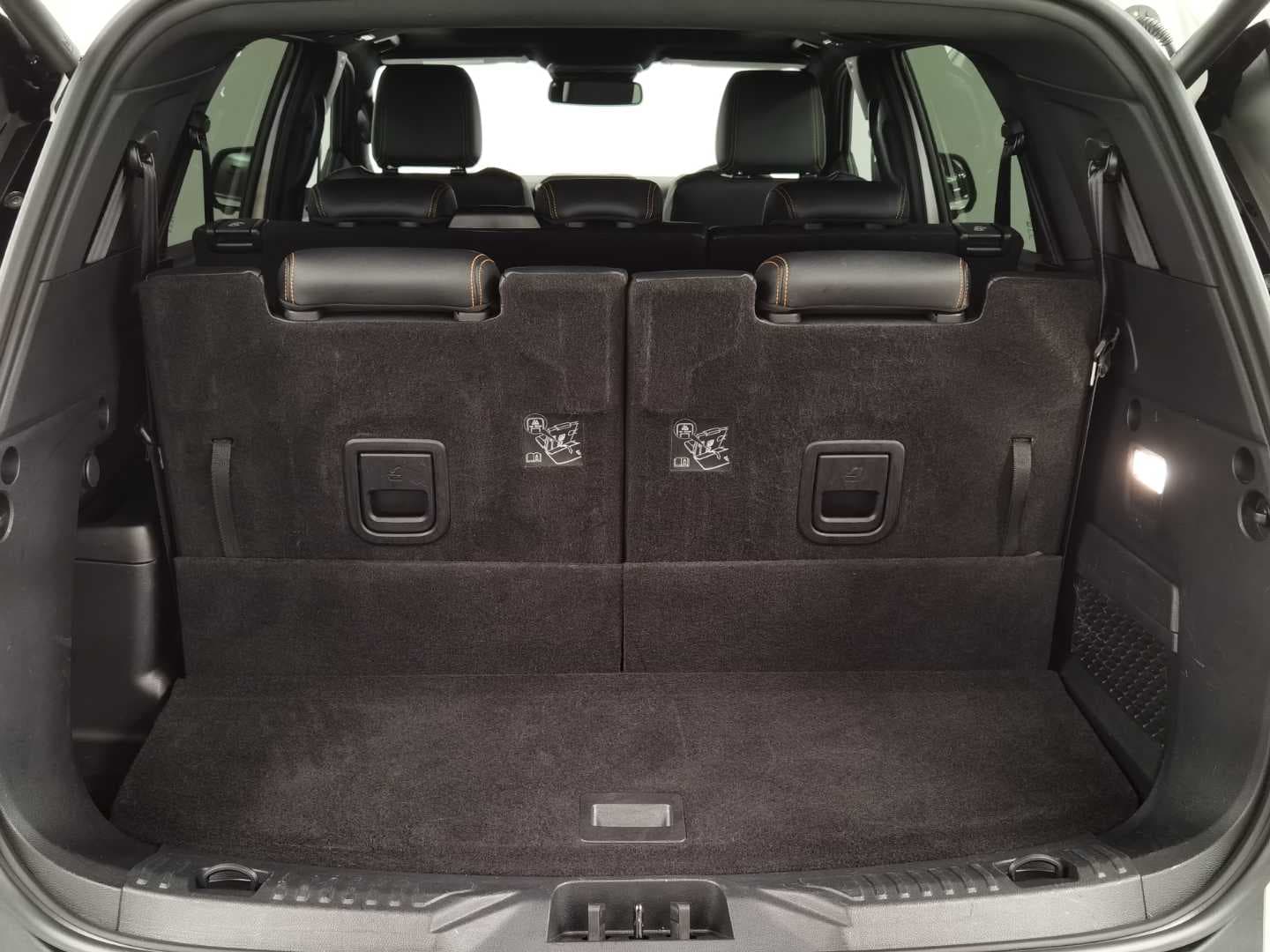 FORD EVEREST 3.0D V6 WILDTRAK AWD A/T image 7
