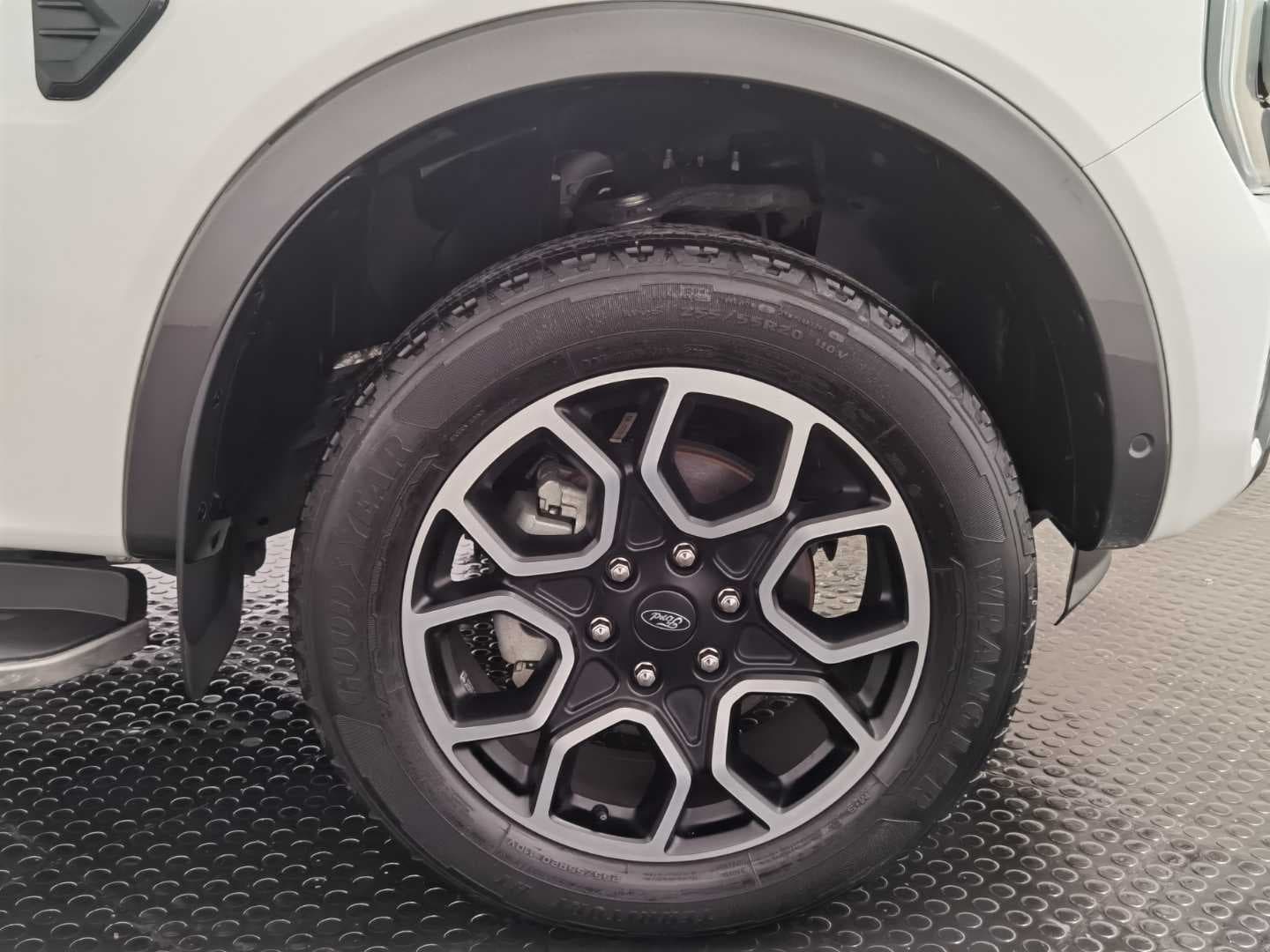 FORD EVEREST 3.0D V6 WILDTRAK AWD A/T image 14