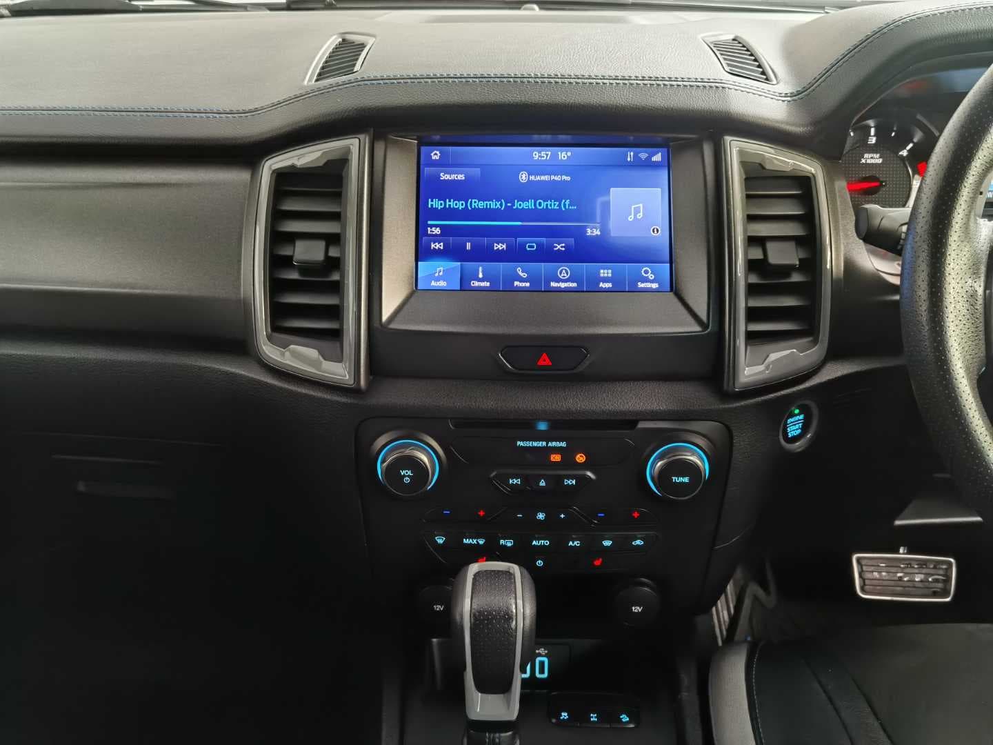 FORD RANGER RAPTOR 2.0D BI-TURBO 4X4 A/T P/U D/C image 12