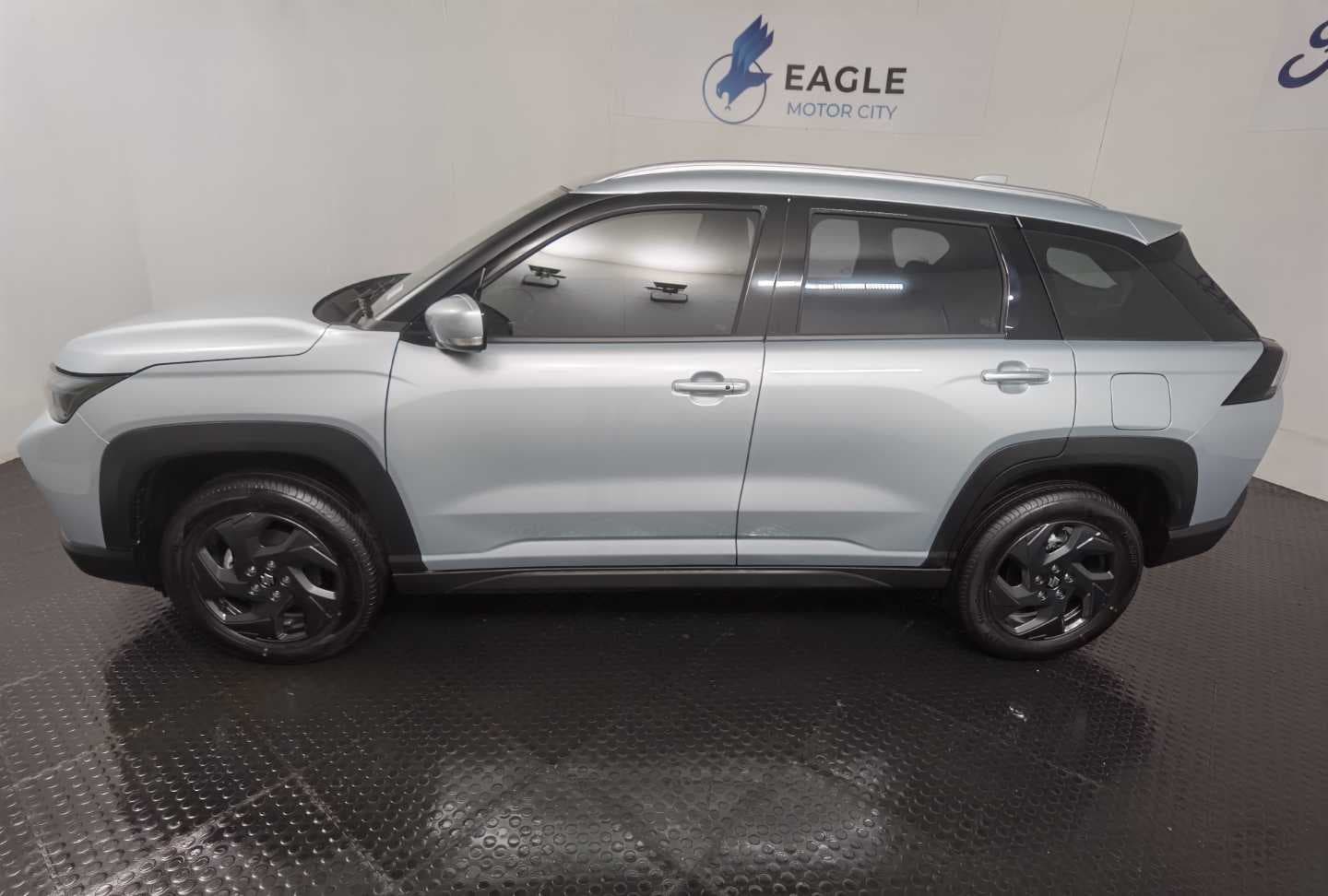 SUZUKI ACROSS 1.5 GL A/T (MILD HYBRID) image 11