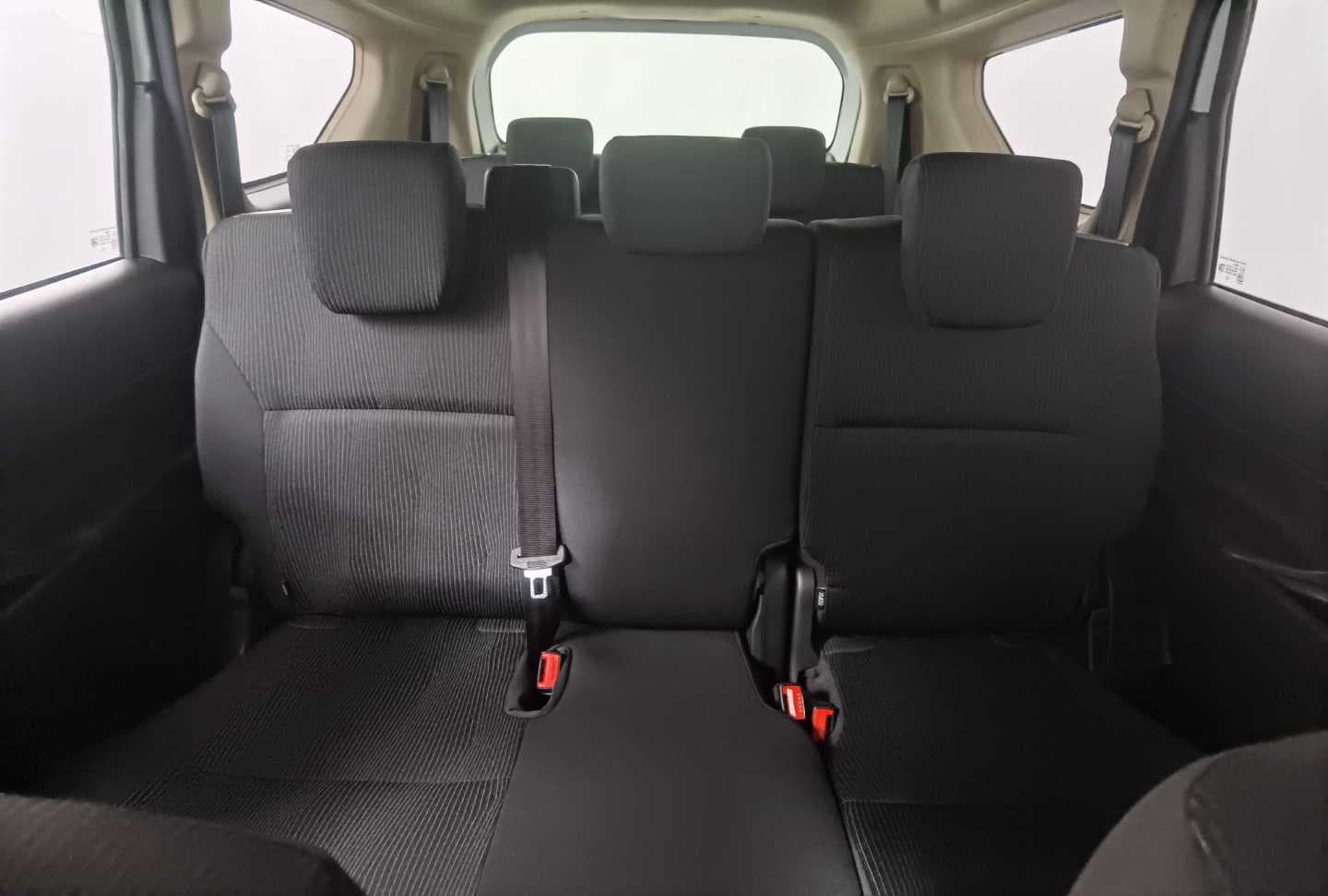 SUZUKI ERTIGA 1.5 GA image 22