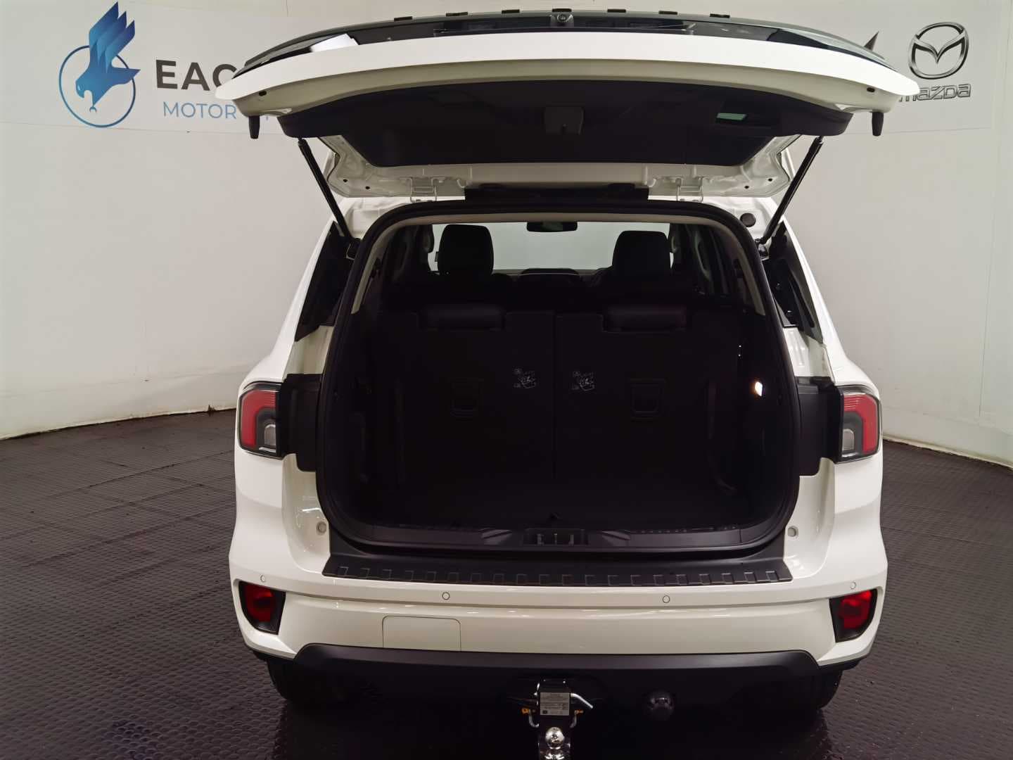 FORD EVEREST 2.0 SIT ACTIVE A/T image 6