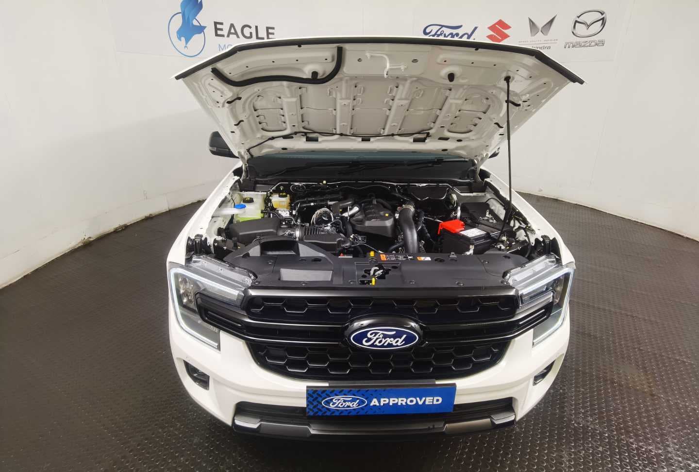 FORD EVEREST 2.0 SIT ACTIVE A/T image 4