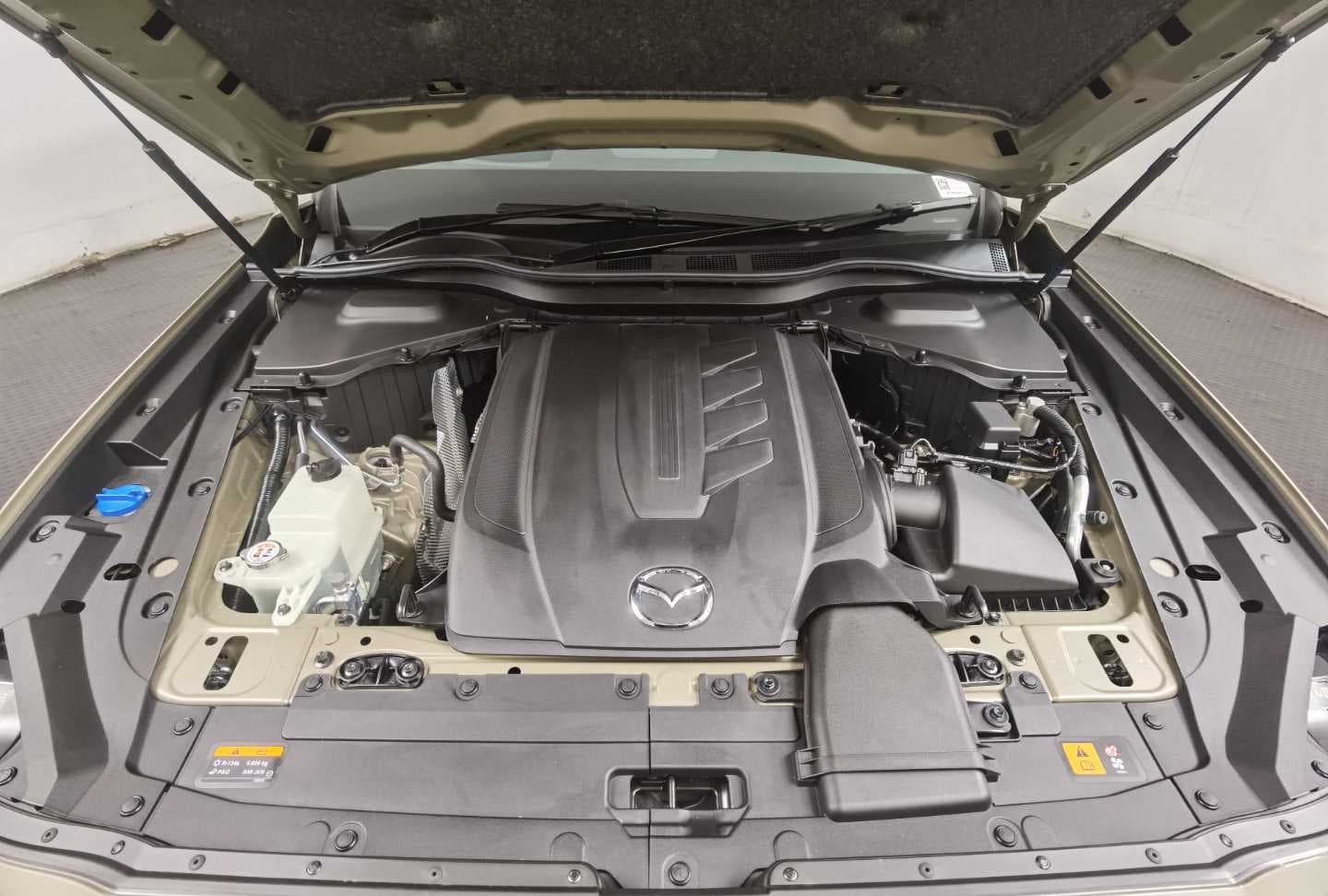 MAZDA CX-60 2.5L INDIVIDUAL AWD A/T image 5